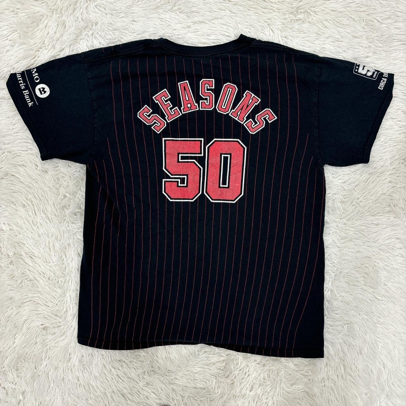 Gildan Chicago bulls jersey tshirt Size US L / EU 52-54 / 3 - 4 Thumbnail
