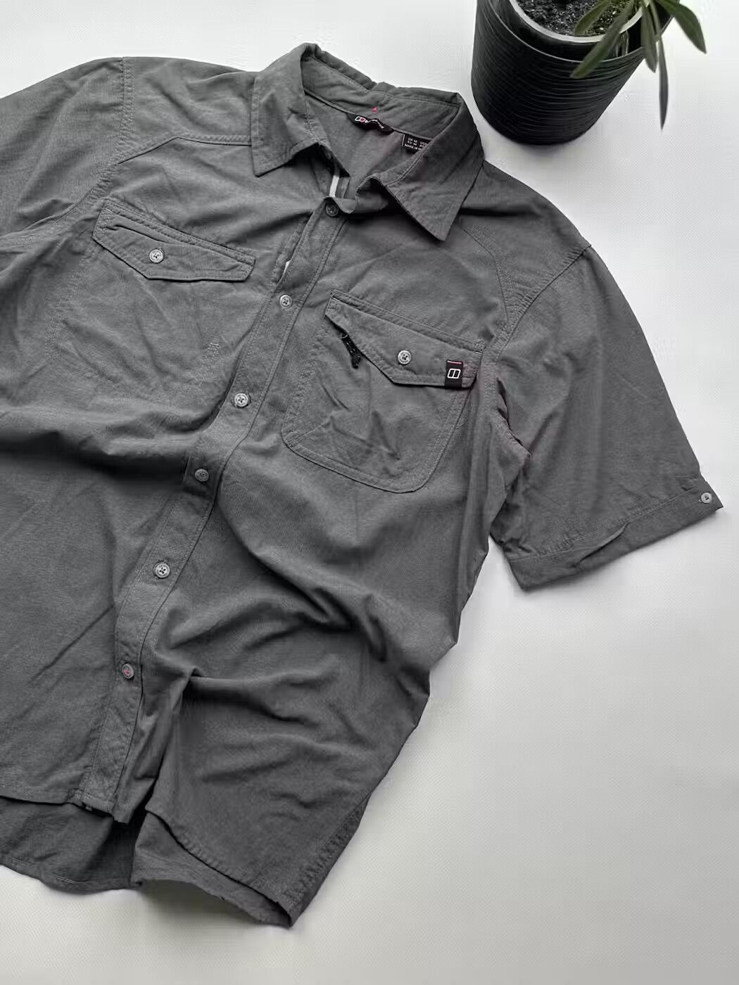 Berghaus Berghaus Vintage Shirt Short Sleeve (346) Size US M / EU 48-50 / 2 - 3 Thumbnail