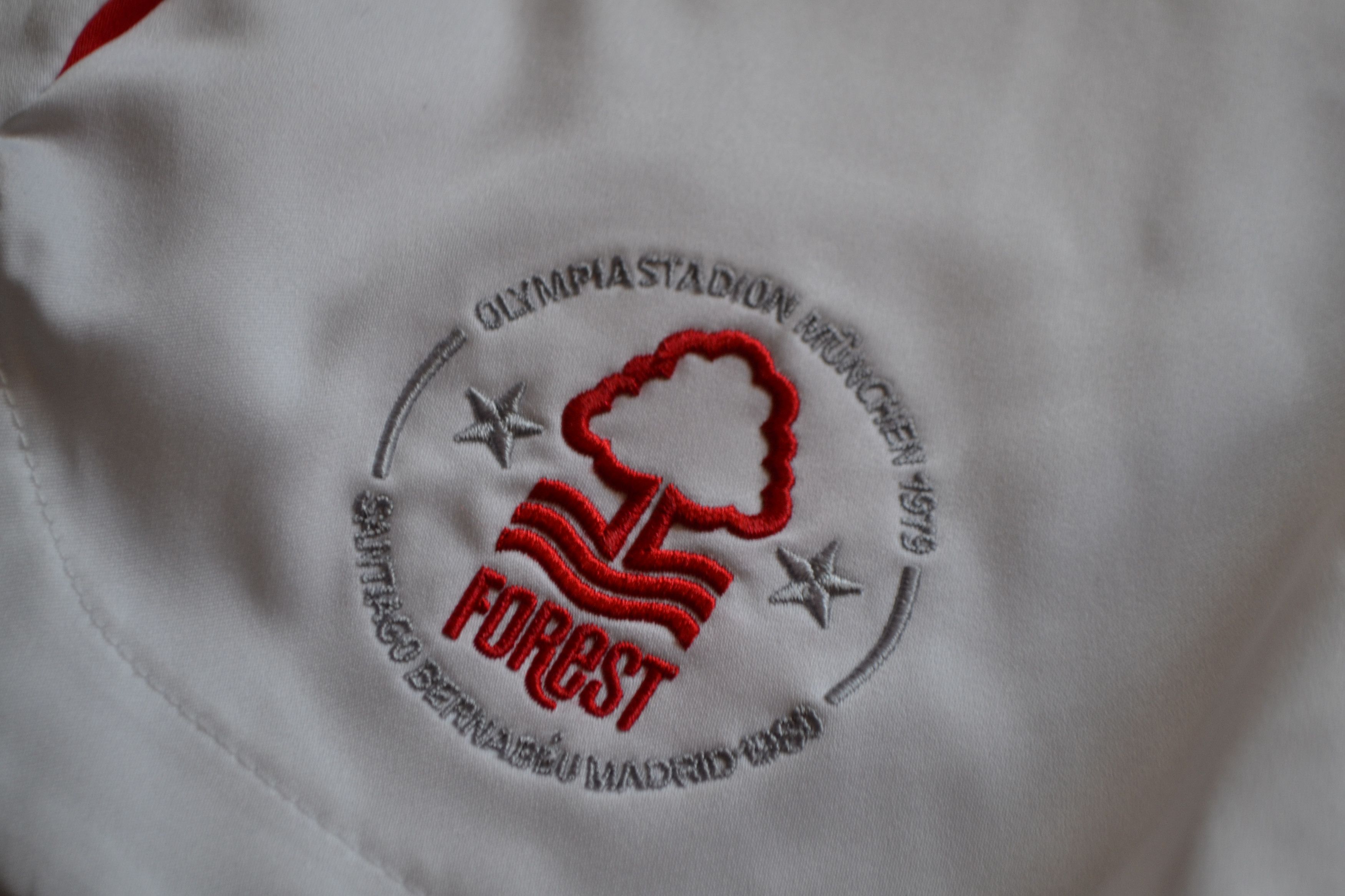 Umbro Vintage Nottingham Forest 2009 2010 Football Shorts Soccer Size US 34 / EU 50 - 6 Thumbnail