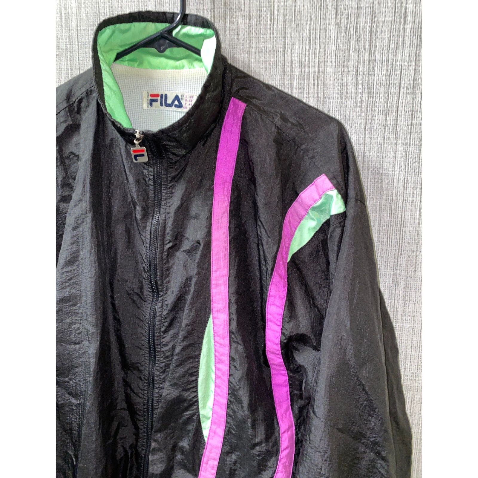 Fila VINTAGE FILA Women's Full Zip Jacket Size 12 Black Nylon Casual Italy Size XL / US 12-14 / IT 48-50 - 2 Thumbnail