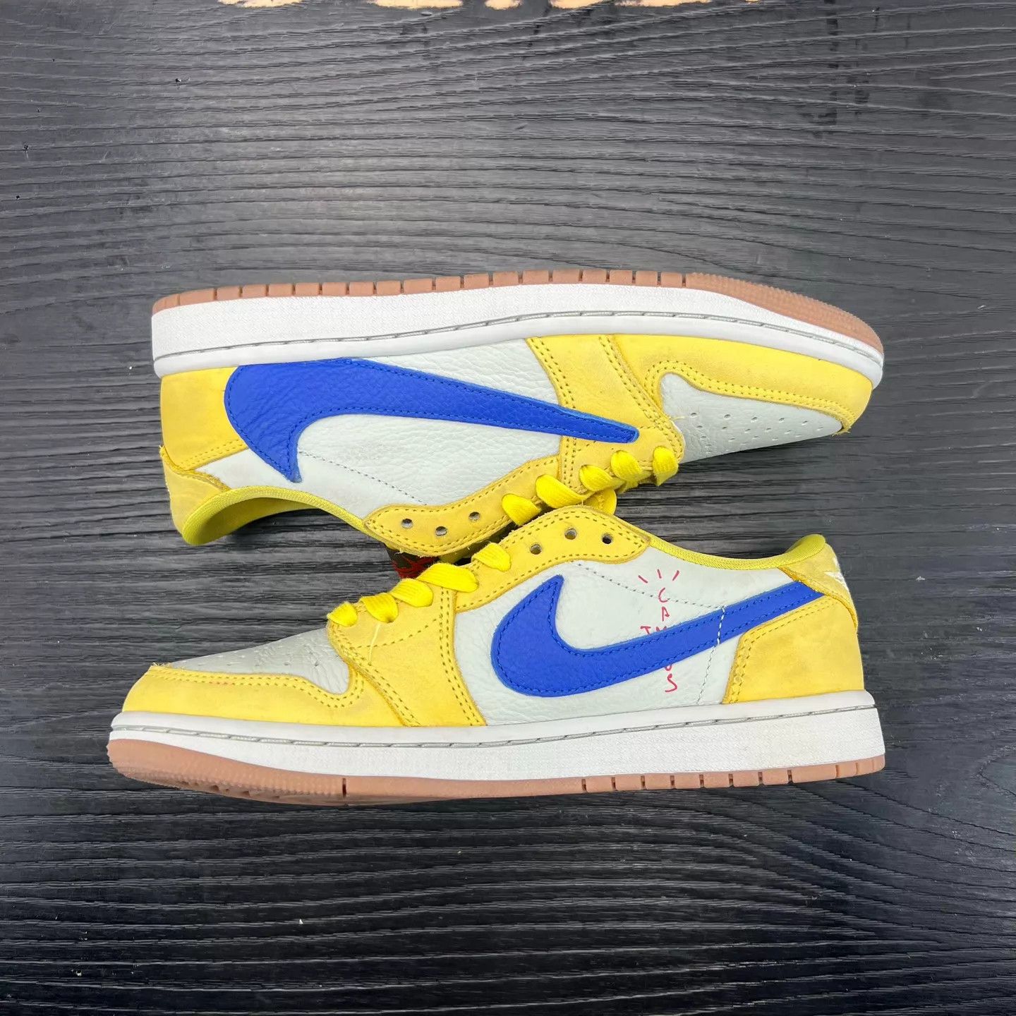 Nike Jordan 1 Low TS Yellow Barb 38 LNIB Size US 7.5 / IT 37.5 - 6 Thumbnail