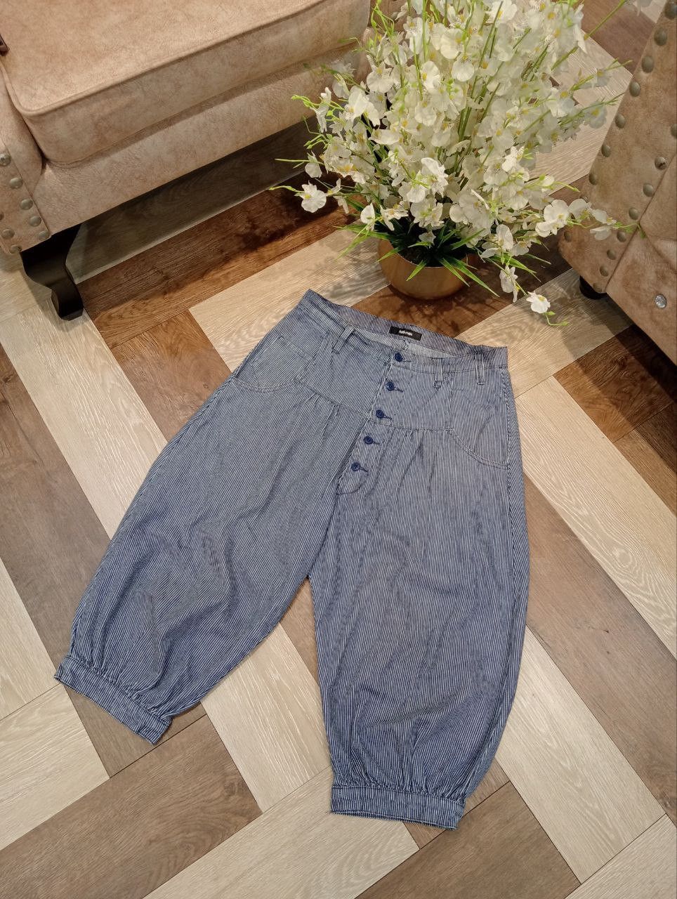 Issey Miyake NE-NET ISSEY MIYAKE HICKORY DENIM BALLOON PANTS - SIZE 2 Size US 30 / EU 46 - 2 Thumbnail