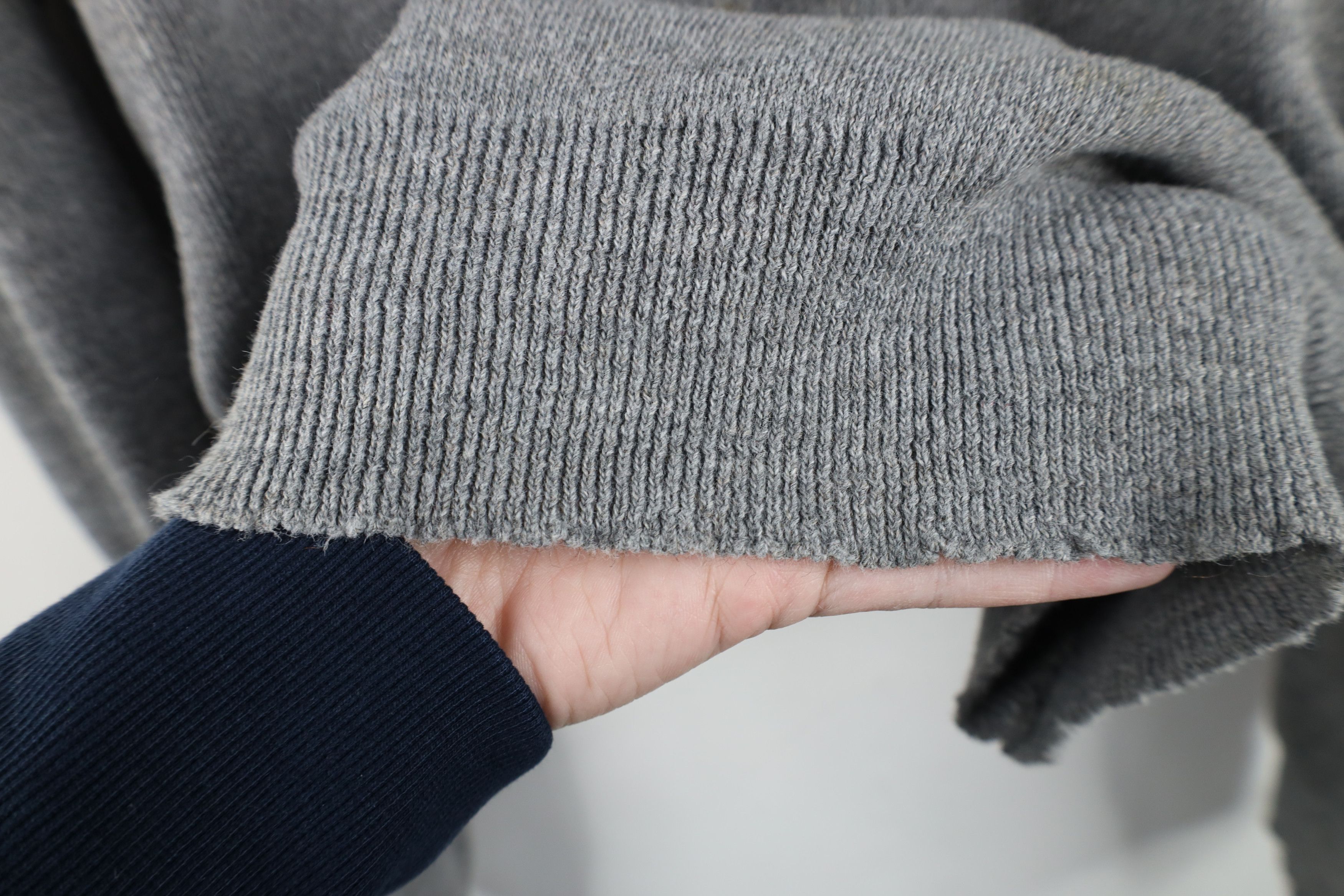 Vintage Vintage 70s Streetwear Knit V-Neck Sweater Heather Gray USA Size US XL / EU 56 / 4 - 8 Thumbnail
