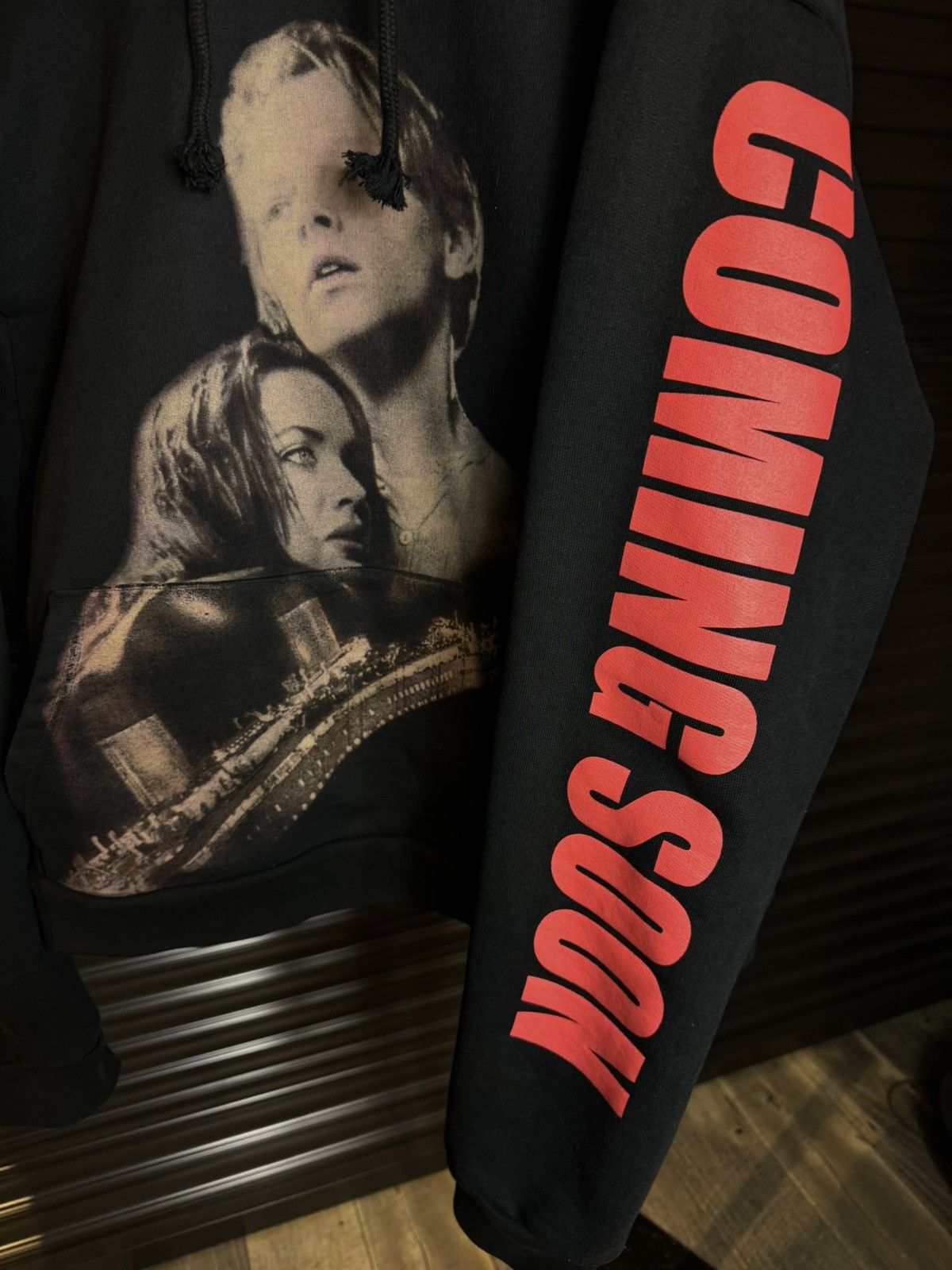 Vetements Vetements Oversized titanic hoodie - XS Size US XS / EU 42 / 0 - 4 Thumbnail