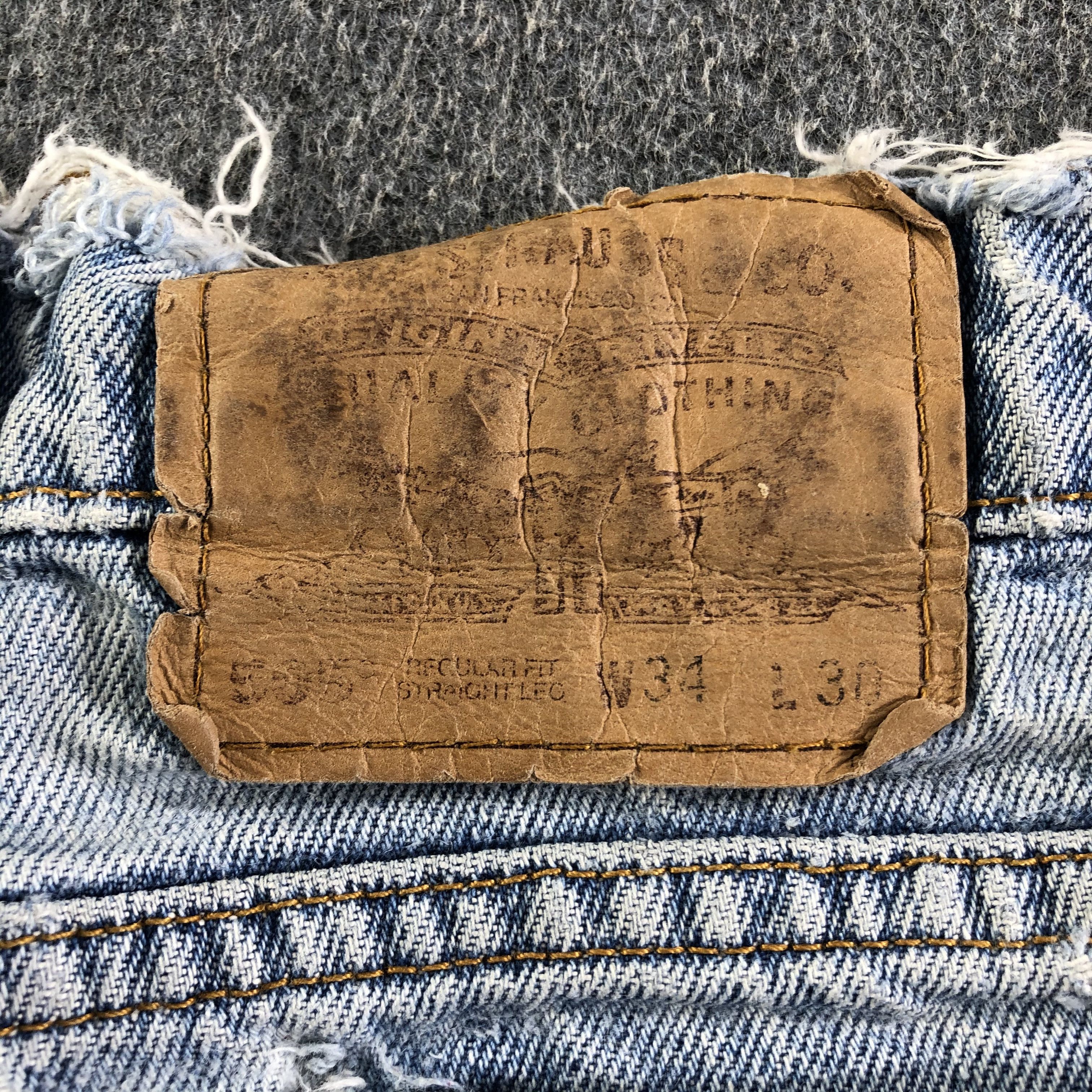 Levi's Vintage Light Wash Levis 505 Jeans-J3698 Size US 33 - 5 Thumbnail
