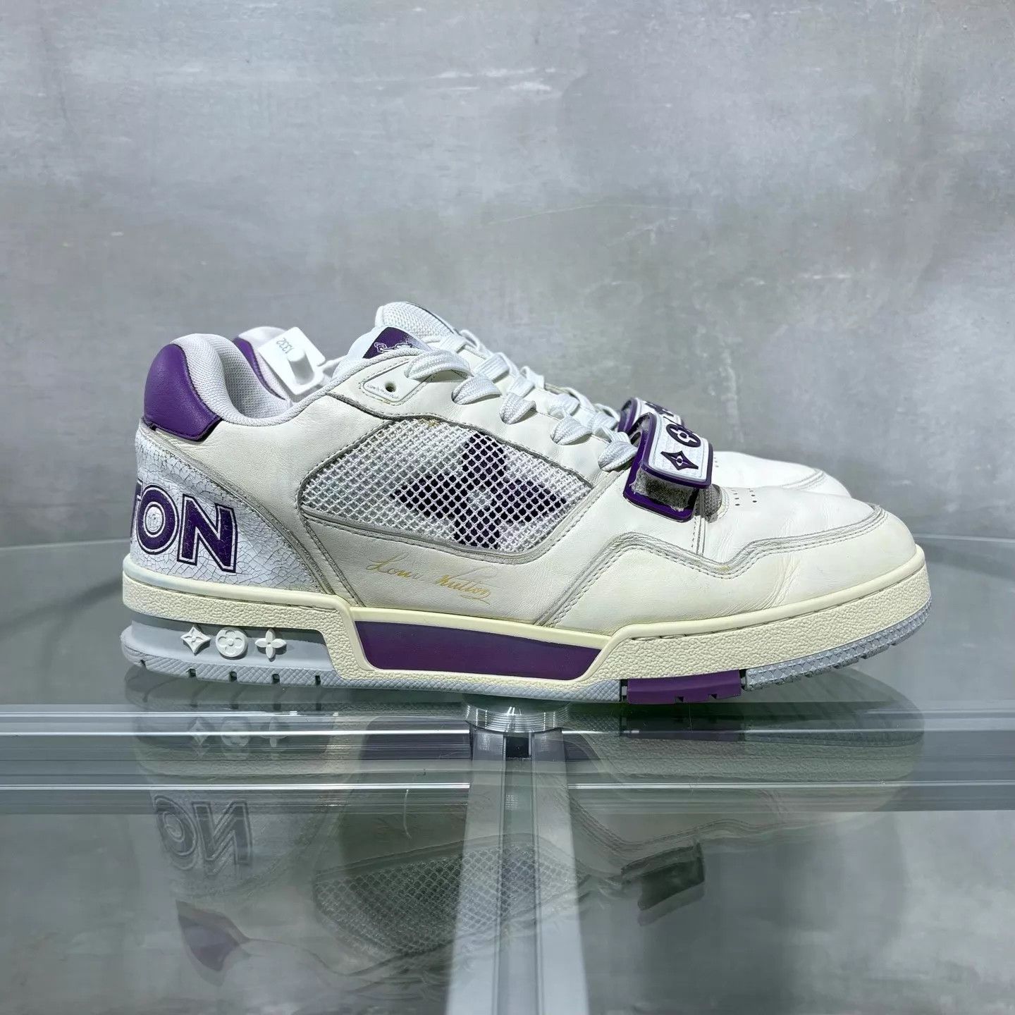 Louis Vuitton LV Trainer White Purple Velcro UK8 42 Size US 9 / EU 42 - 4 Thumbnail