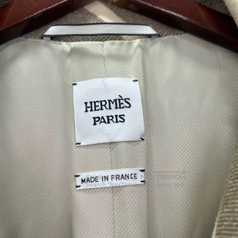 Hermes Hermes Apricot Geometric Pattern Belted Wool Coat Size XXS / US 00 / IT 34 - 3 Thumbnail