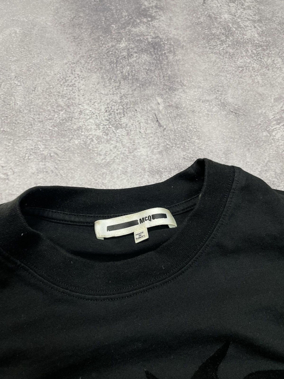 Alexander McQueen Alexander McQueen Monster Velour Velvet Logo Tee S Size US S / EU 44-46 / 1 - 3 Thumbnail