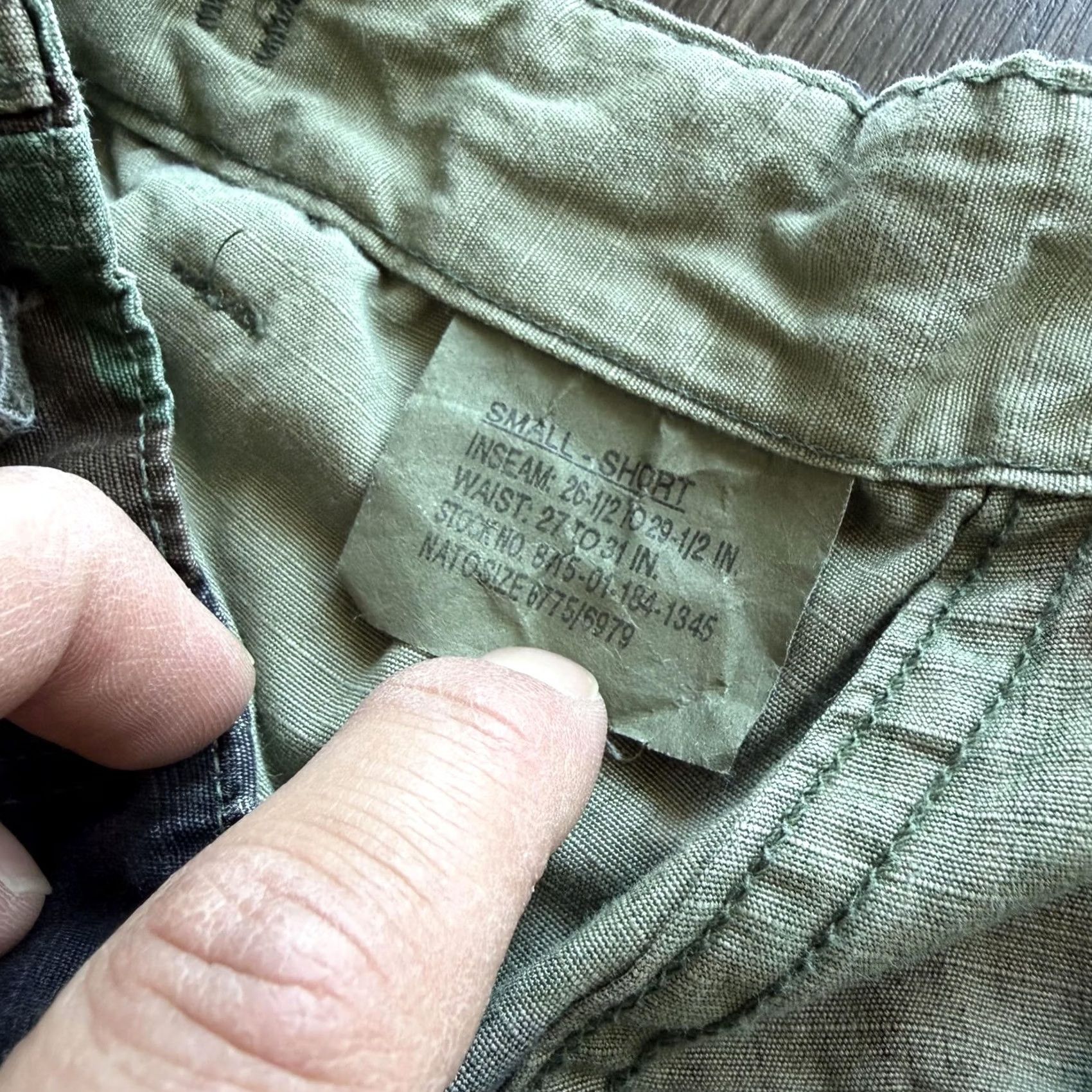 Vintage Y2K Baggy Army Camo Cargo Pants Mens 30x28 Woodland BDU Waist Tabs Hem Ties Size US 29 - 4 Thumbnail
