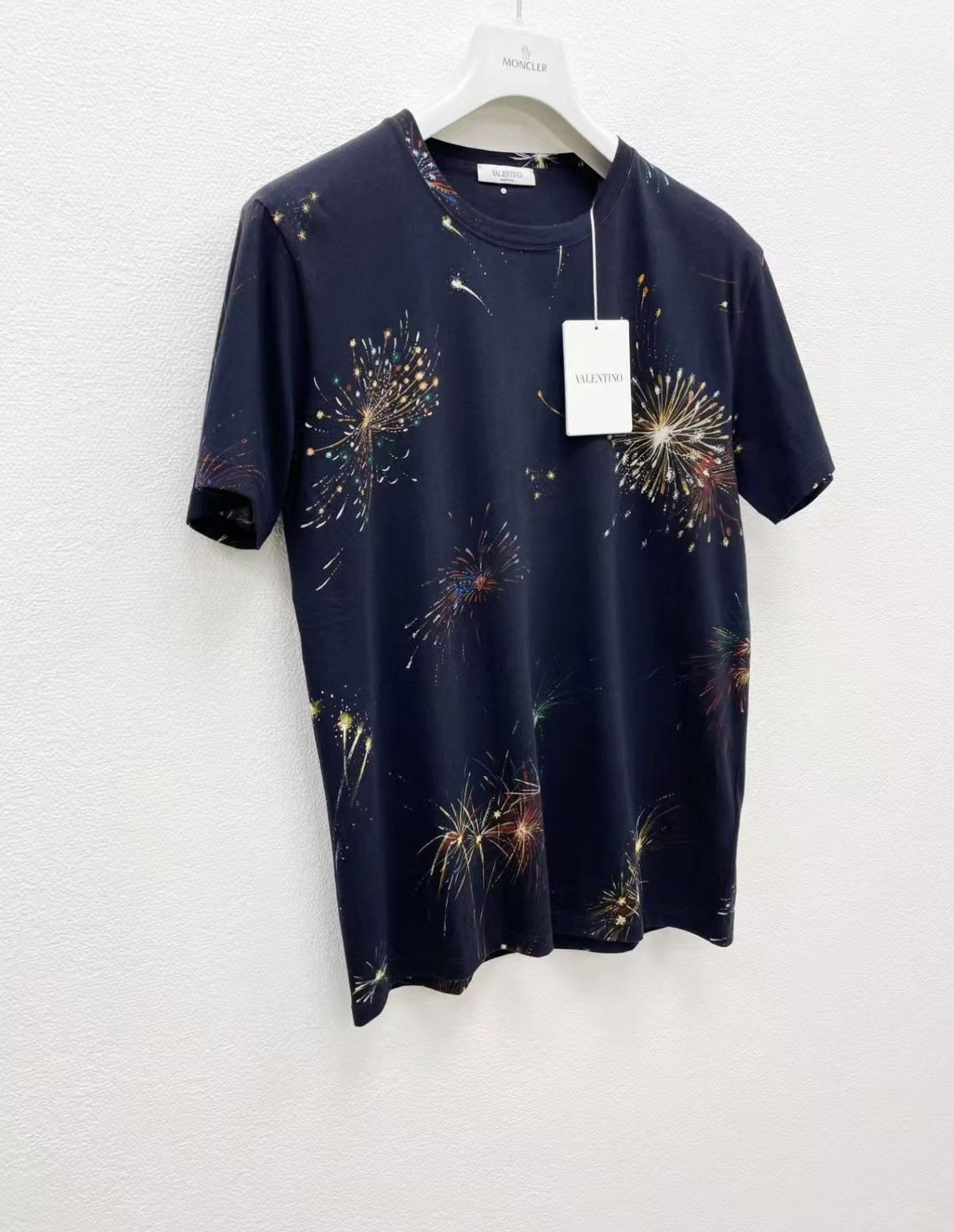 Valentino VALENTINO 100% Cotton Short Sleeve T-shirt J30 Size US S / EU 44-46 / 1 - 2 Thumbnail