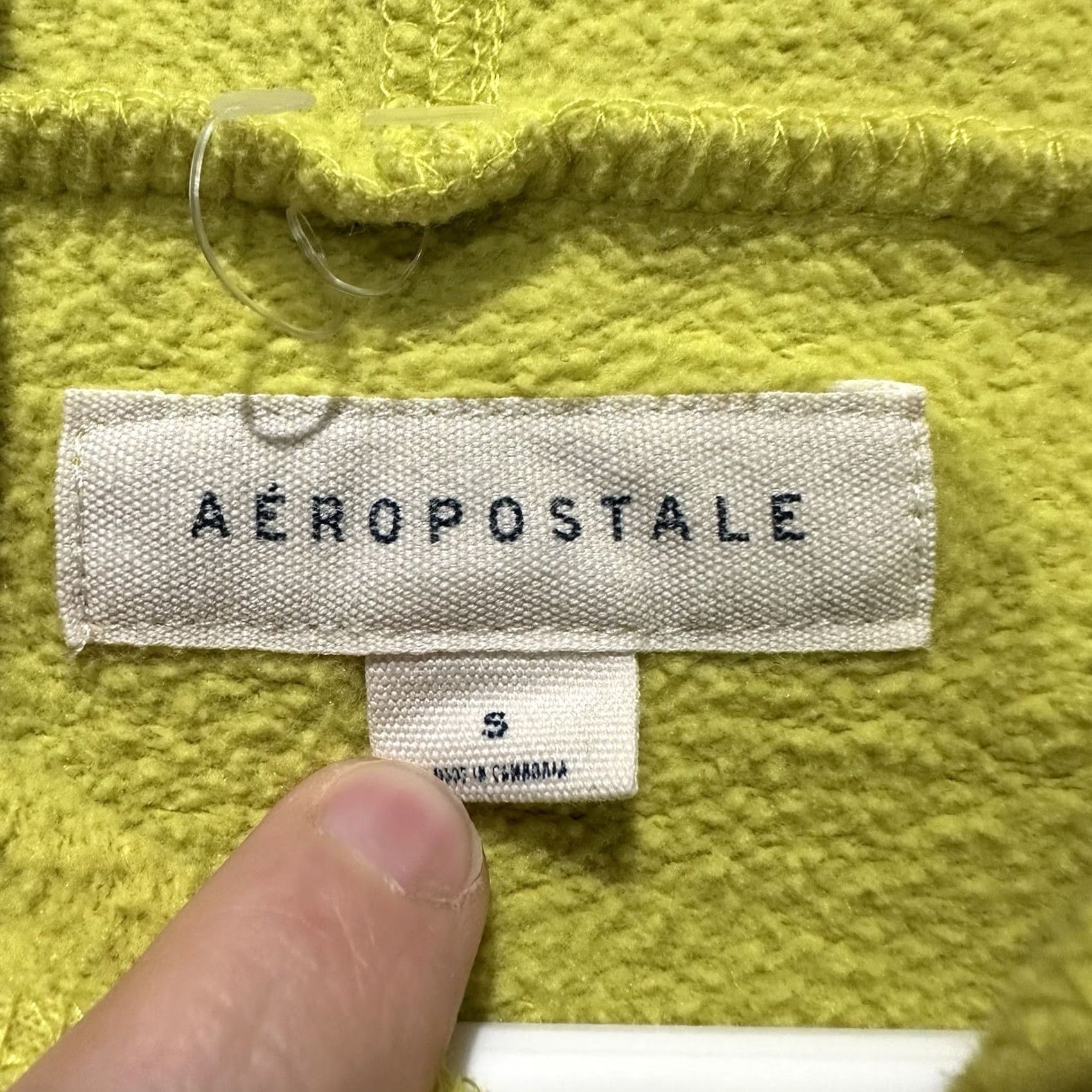 Aeropostale Aeropostale Hoodie Sweatshirt Mens Small Neon Yellow Mountain Peak Pullover GUC Size US S / EU 44-46 / 1 - 4 Thumbnail