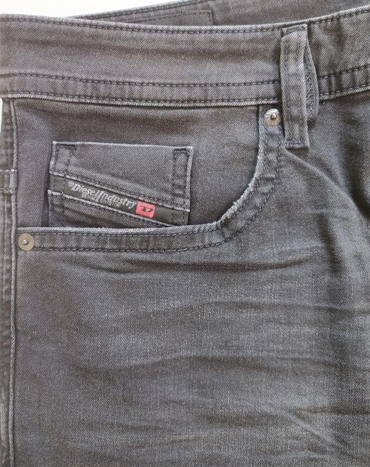 Diesel Diesel THOMMER-C L.32 MENS JEANS T/9605 Size US 34 / EU 50 - 4 Thumbnail