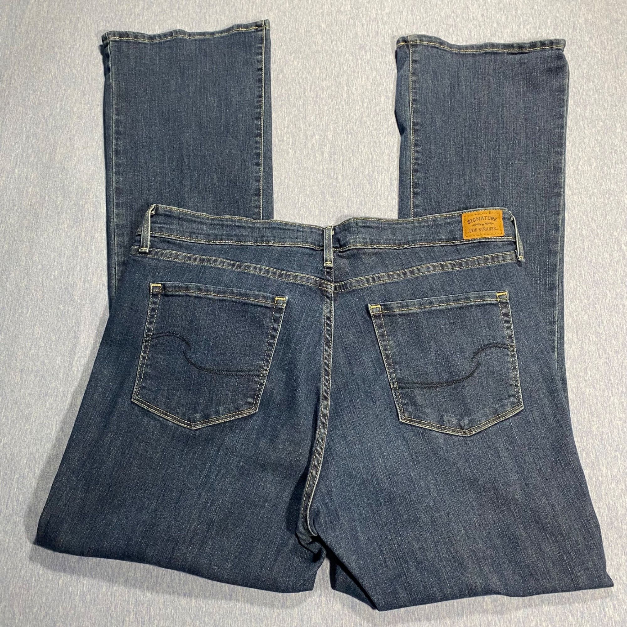 Levi's Mid Rise Bootcut Jeans - Signature By Levi Strauss & Co. Size 34" / US 12 / IT 48 - 5 Thumbnail