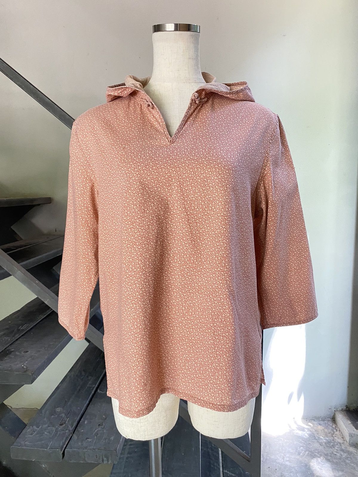 Japanese Brand Powder Peach Hooded V-neck Top Size M / US 6-8 / IT 42-44 - 1 Thumbnail