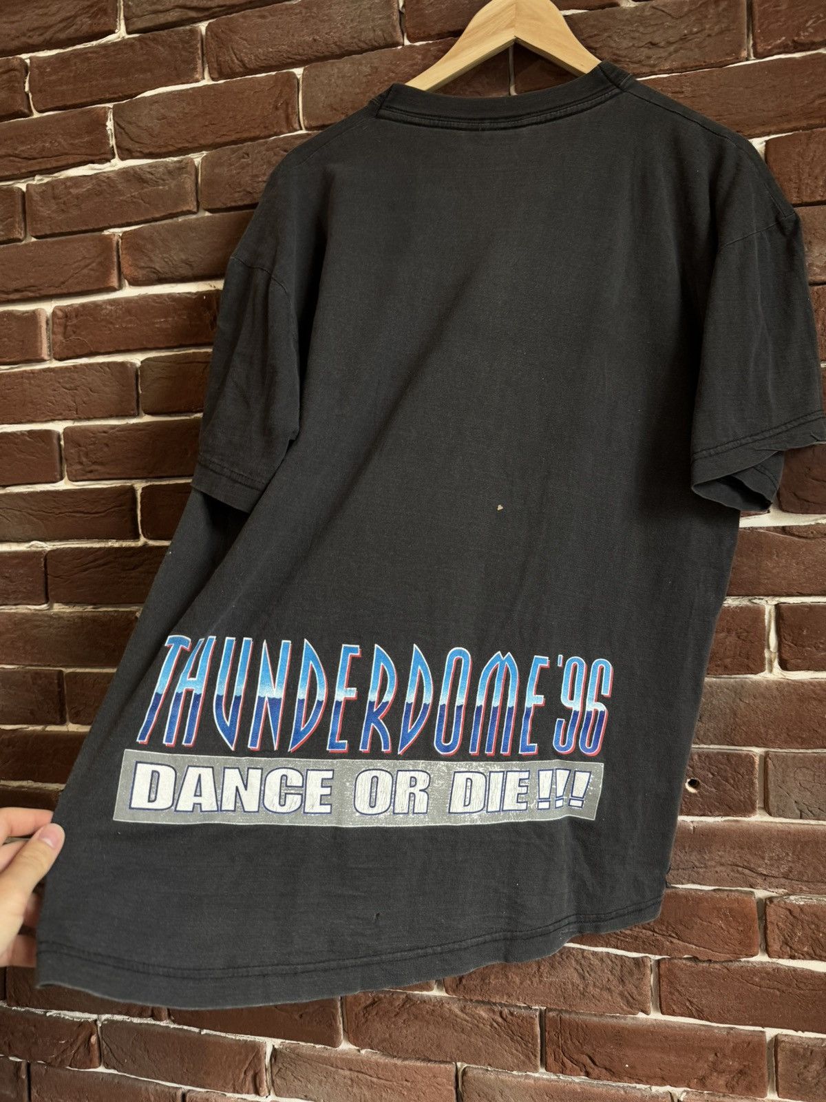 Band Tees Rare Vintage 1996 Thunderdome Dance Die Gabber Band Tshirt Size US XL / EU 56 / 4 - 12 Thumbnail