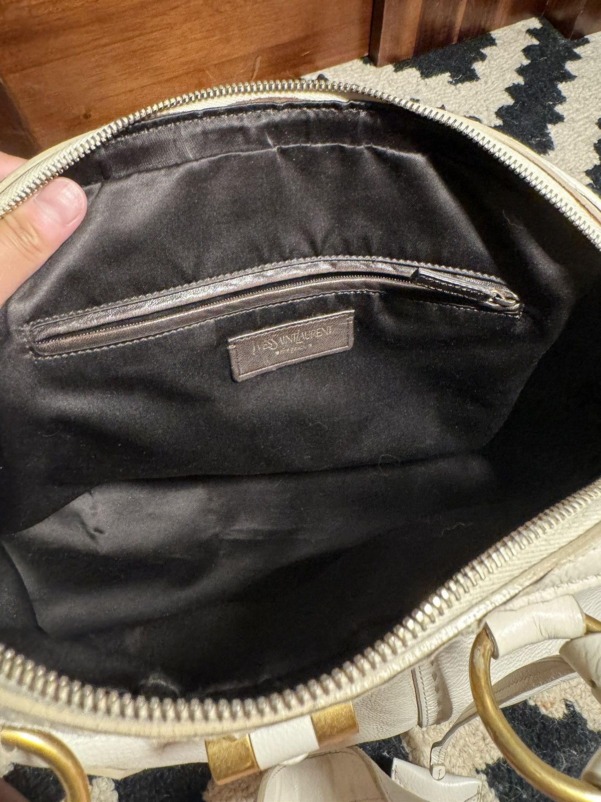 Yves Saint Laurent Yves Saint Laurent Muse leather handbag Size ONE SIZE - 7 Thumbnail