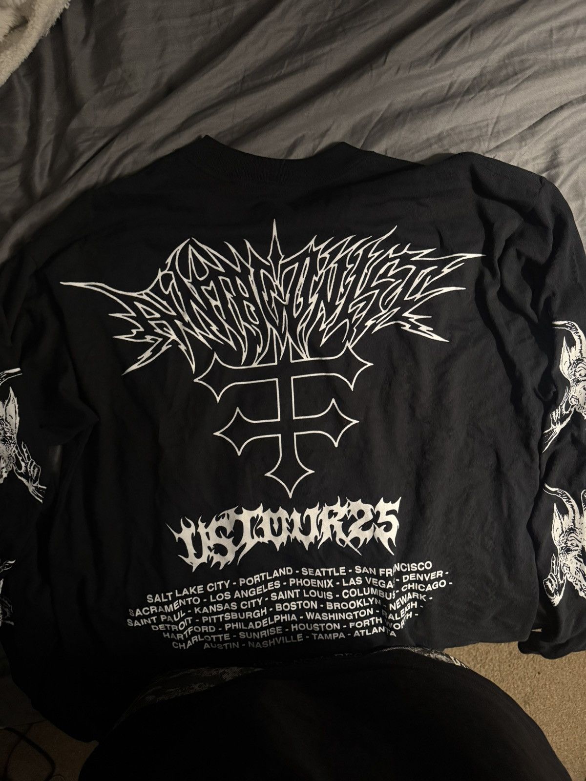 Other antagonist 2.0 tour apollo red merch Size US L / EU 52-54 / 3 - 3 Thumbnail