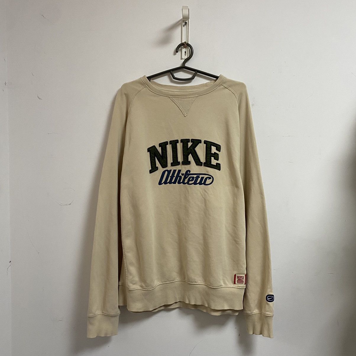 Nike Vintage streetwear y2k sk8 Nike Sweatshirt Size US XL / EU 56 / 4 - 1 Thumbnail