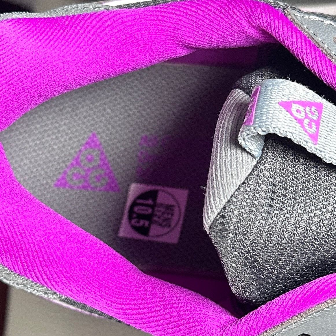 Nike ACG Lowcate Smoke Grey Vivid Purple Size US 10.5 / EU 43-44 - 10 Thumbnail