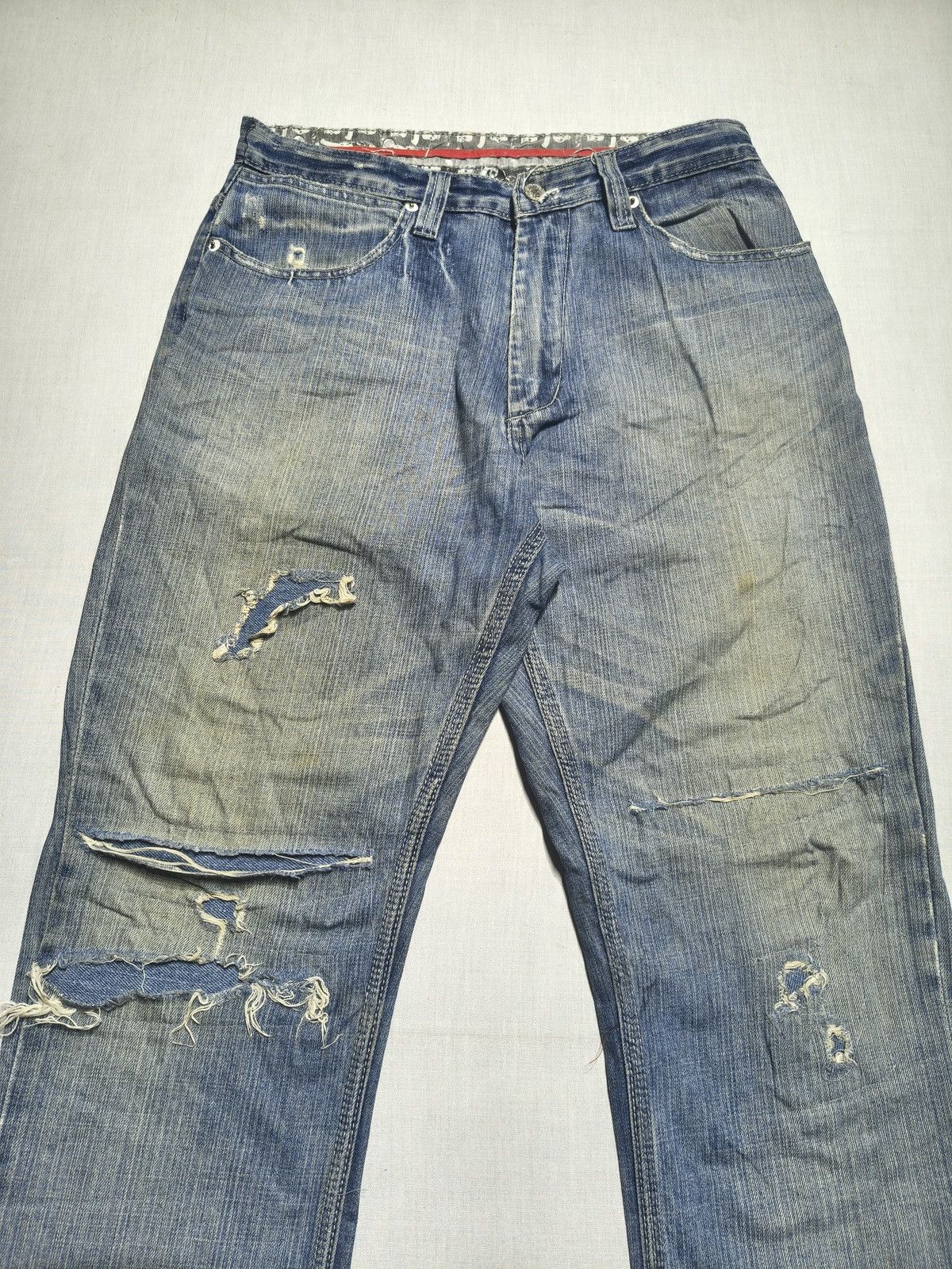 Artful Dodger Insane embroidered artful dodger jeans 🤯(038) Size US 30 / EU 46 - 8 Thumbnail
