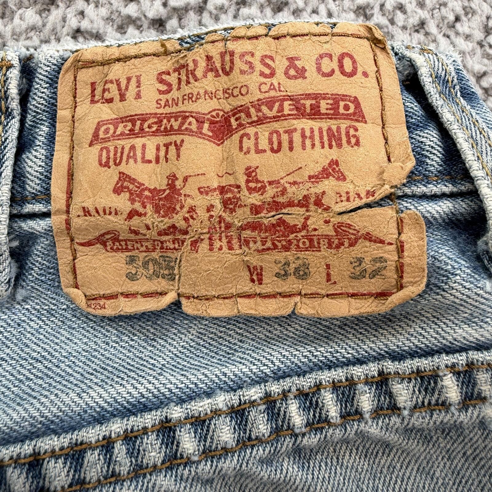 Levi's Vintage Levi’s 505 Light Wash Baggy Denim Jeans 36x31 Size US 36 / EU 52 - 6 Thumbnail