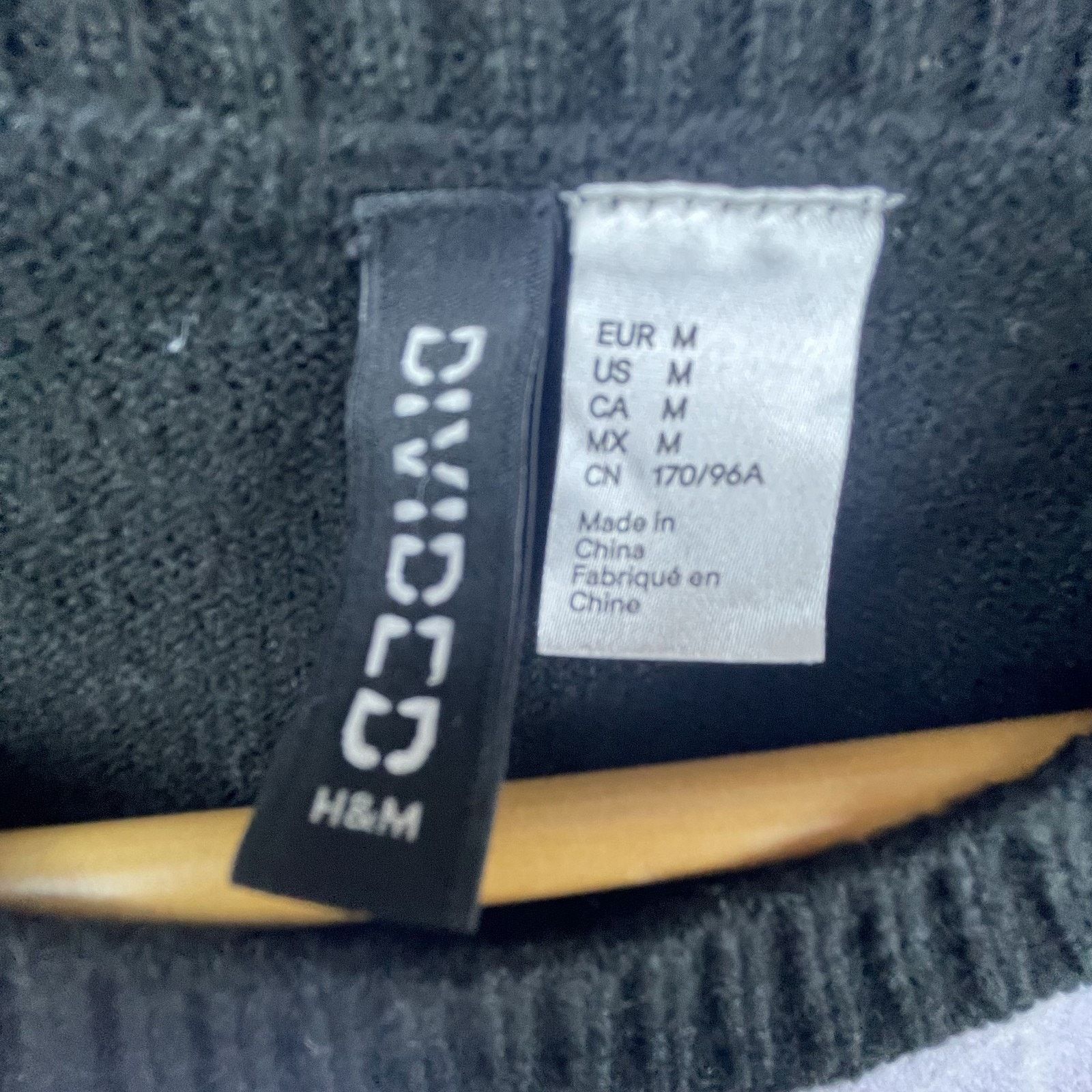 H&M H&M Divided Sweater Vest Womens M Black Grey Argyle Academia Size M / US 6-8 / IT 42-44 - 3 Thumbnail