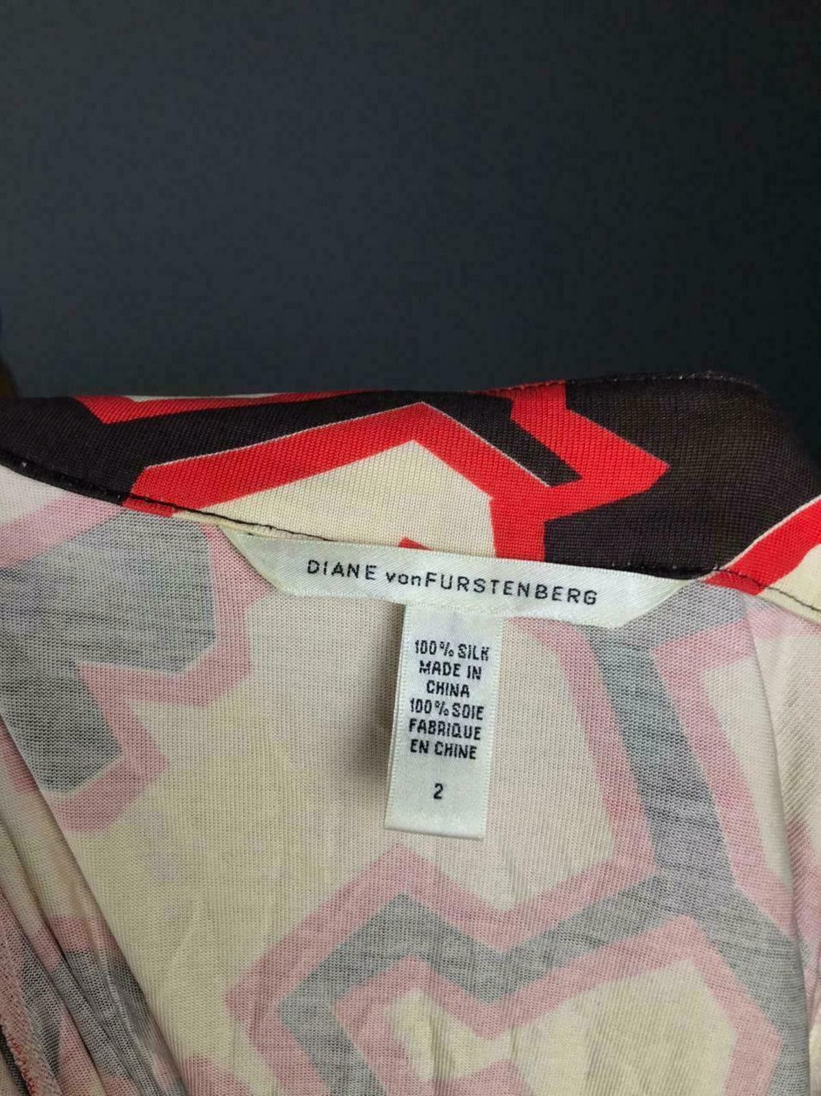 Diane von Furstenberg Ladies Diane Von Furstenberg Short Sleeve Silk Dress Size 2 Size XS / US 0-2 / IT 36-38 - 8 Thumbnail