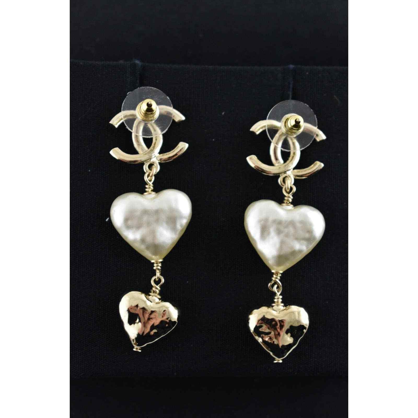 Chanel Chanel Shape Gold Pearl Statement Stud Drop Long Earring Size ONE SIZE - 11 Thumbnail