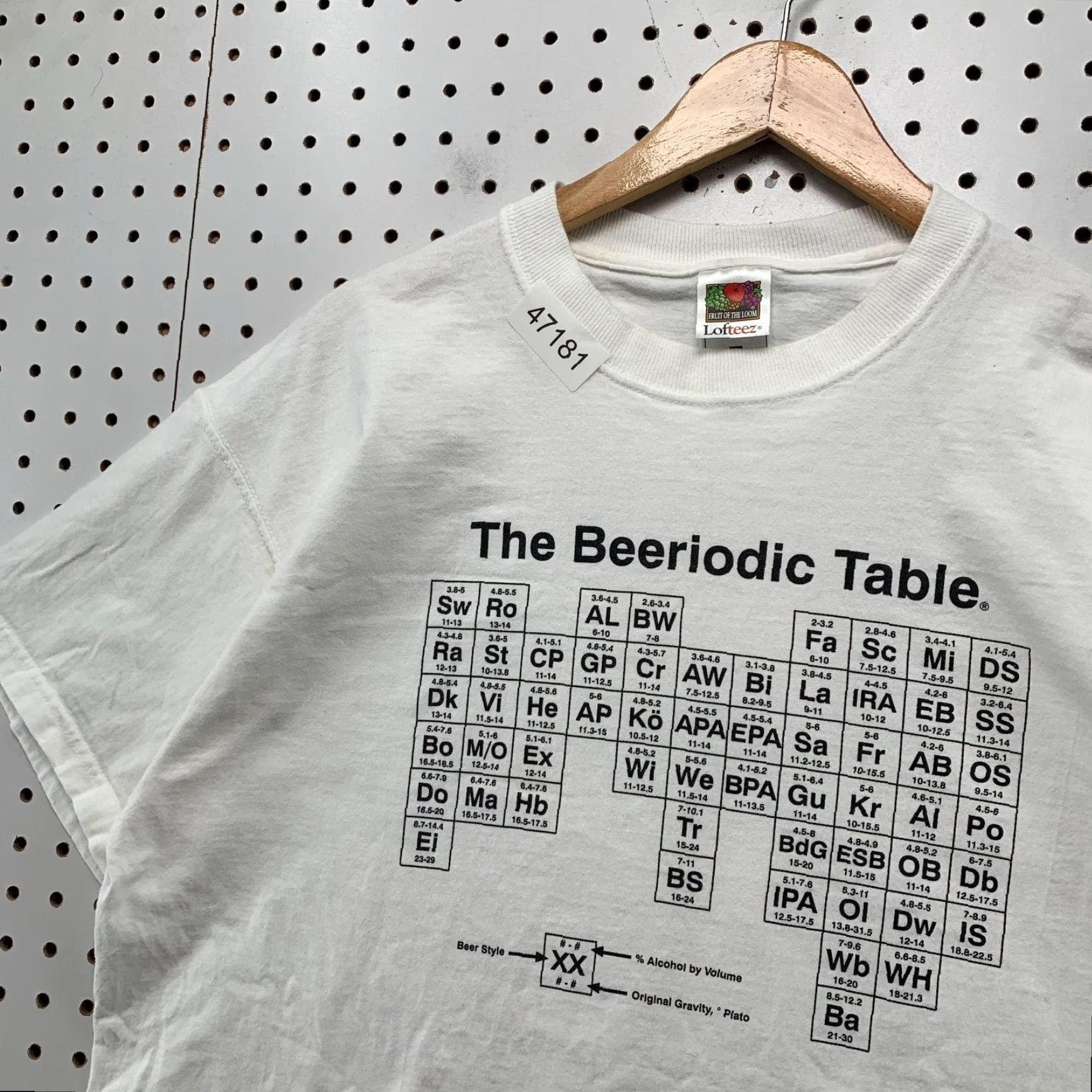 Fruit Of The Loom VINTAGE Fruit of the Loom Funny Beer Periodic Table T Shirt Mens XL White Beeriodic Short Sleeve Mens Size US XL / EU 56 / 4 - 5 Thumbnail