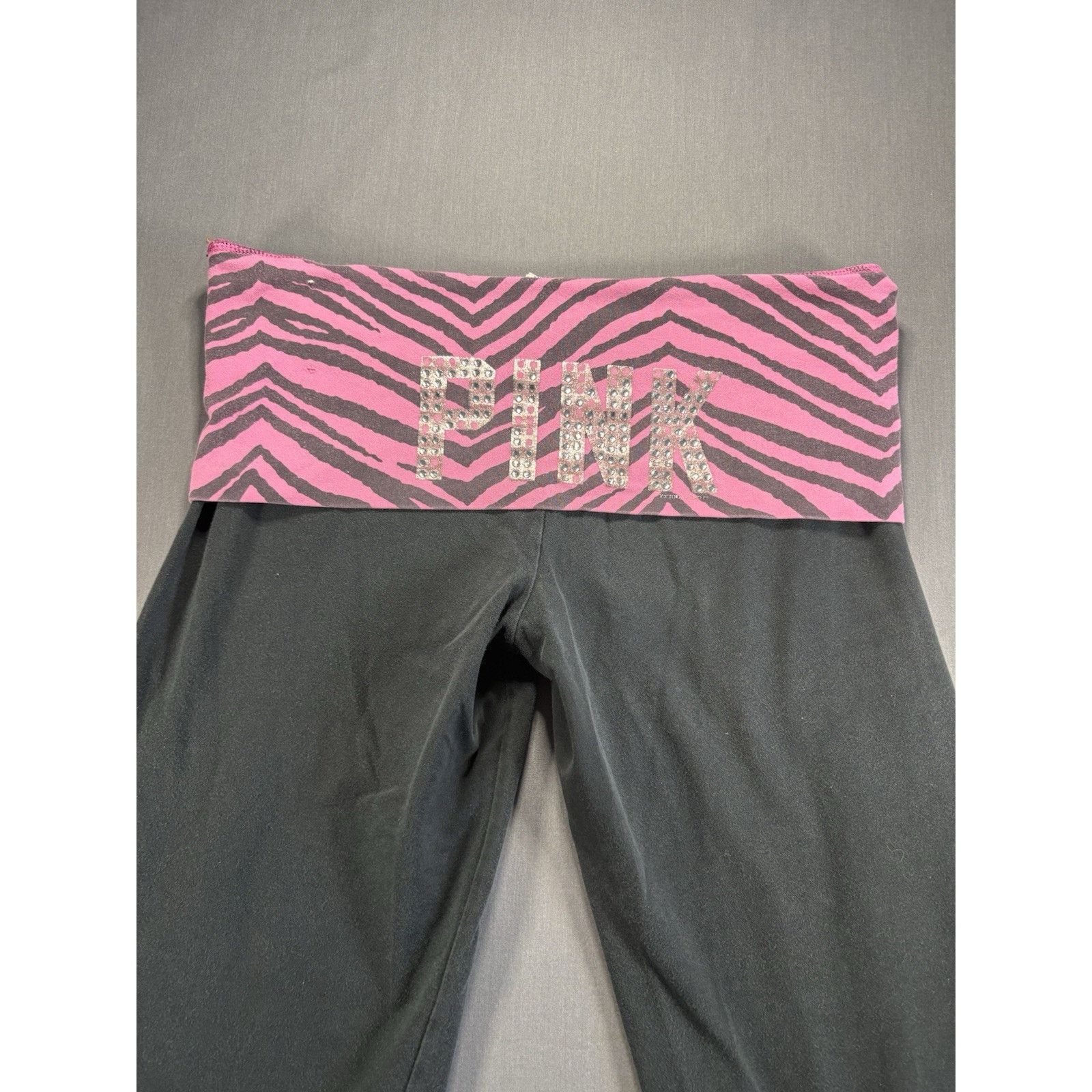 Y2K Victorias Secret PINK Zebra Print Leggings Women L Capri