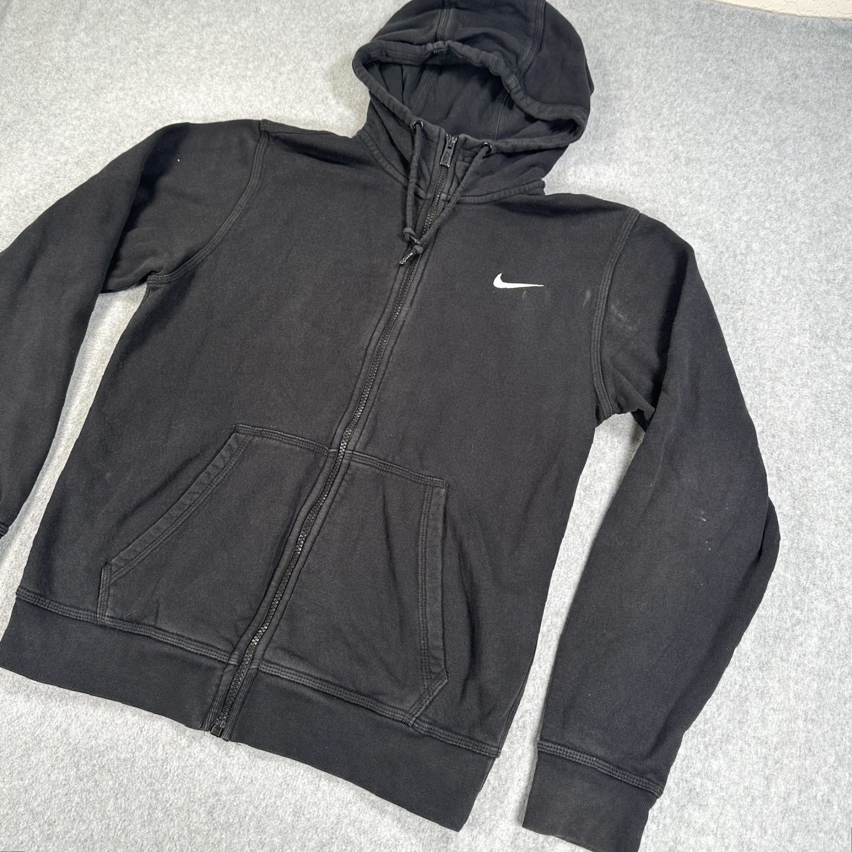 Nike VINTAGE Nike Hoodie Mens Small Black Full Zip Fleece Swoosh Logo Athletic Sweatshirt Size US S / EU 44-46 / 1 - 2 Thumbnail