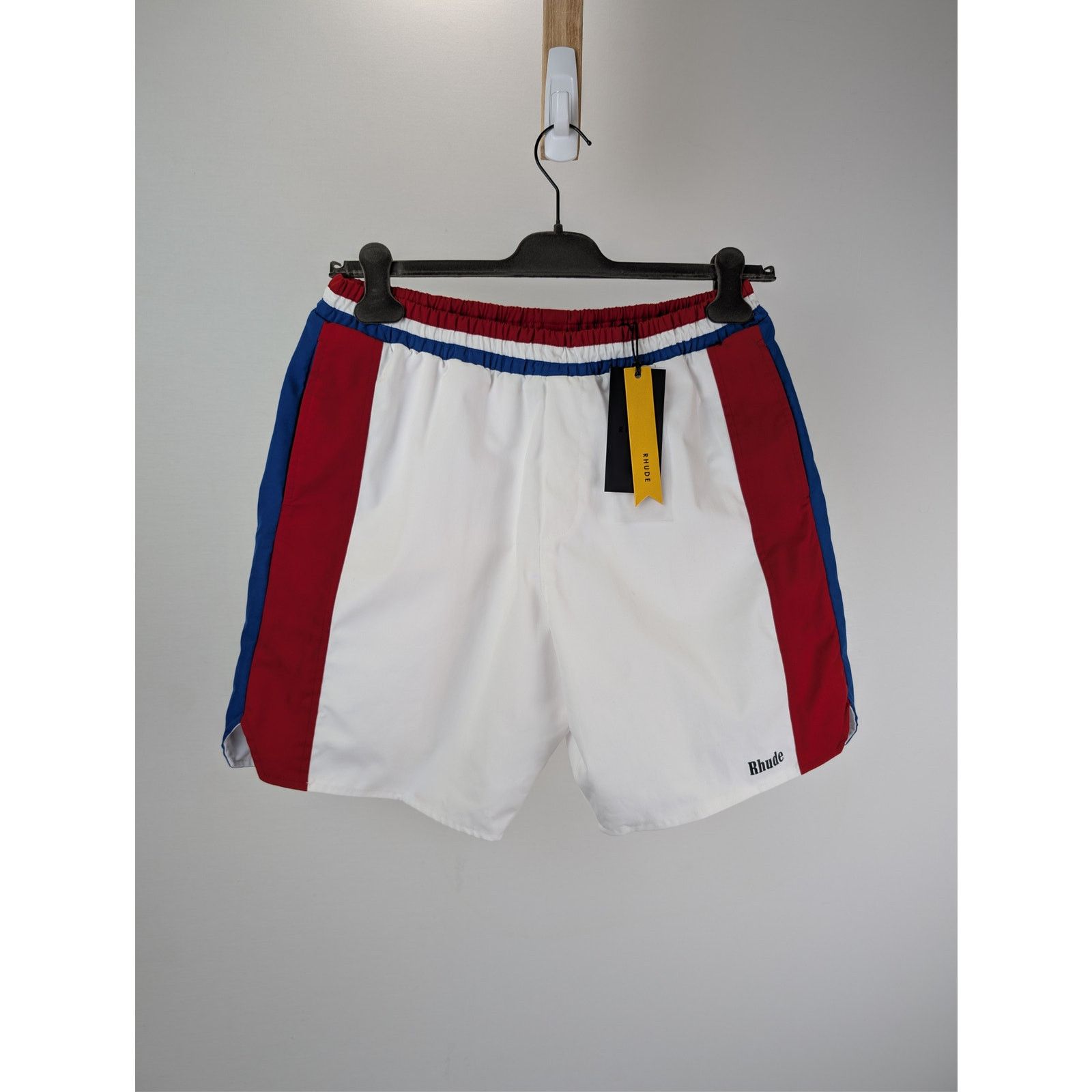 Rhude o1rshd1 CC20 Chevron Track Shorts in White/Blue/Red Size US 32 / EU 48 - 9 Thumbnail