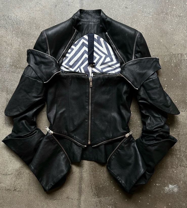 Gareth Pugh Gareth Pugh SS10 Cross-Zip Detachable Leather Jacket Size US S / EU 44-46 / 1 - 2 Thumbnail