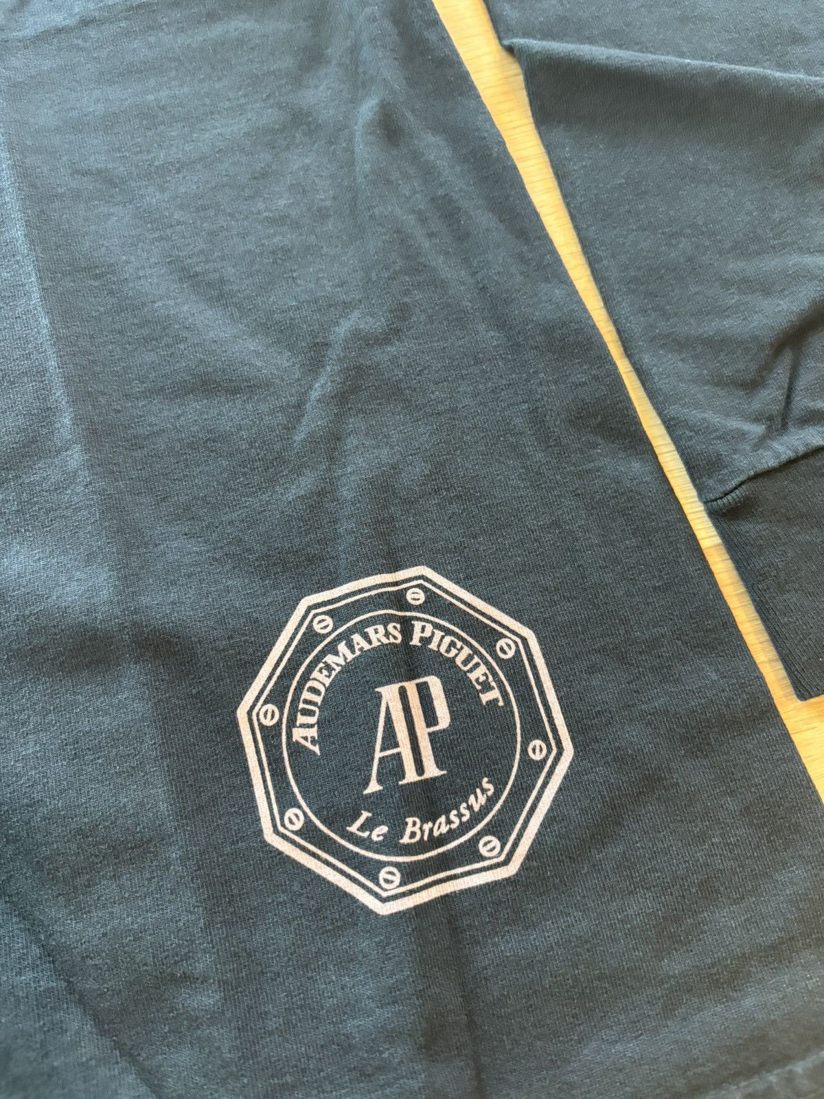 Audemars Piguet × Travis Scott Travis Scott Audemars Piguet Le Brassus Longsleeve Tee Size US XL / EU 56 / 4 - 3 Thumbnail