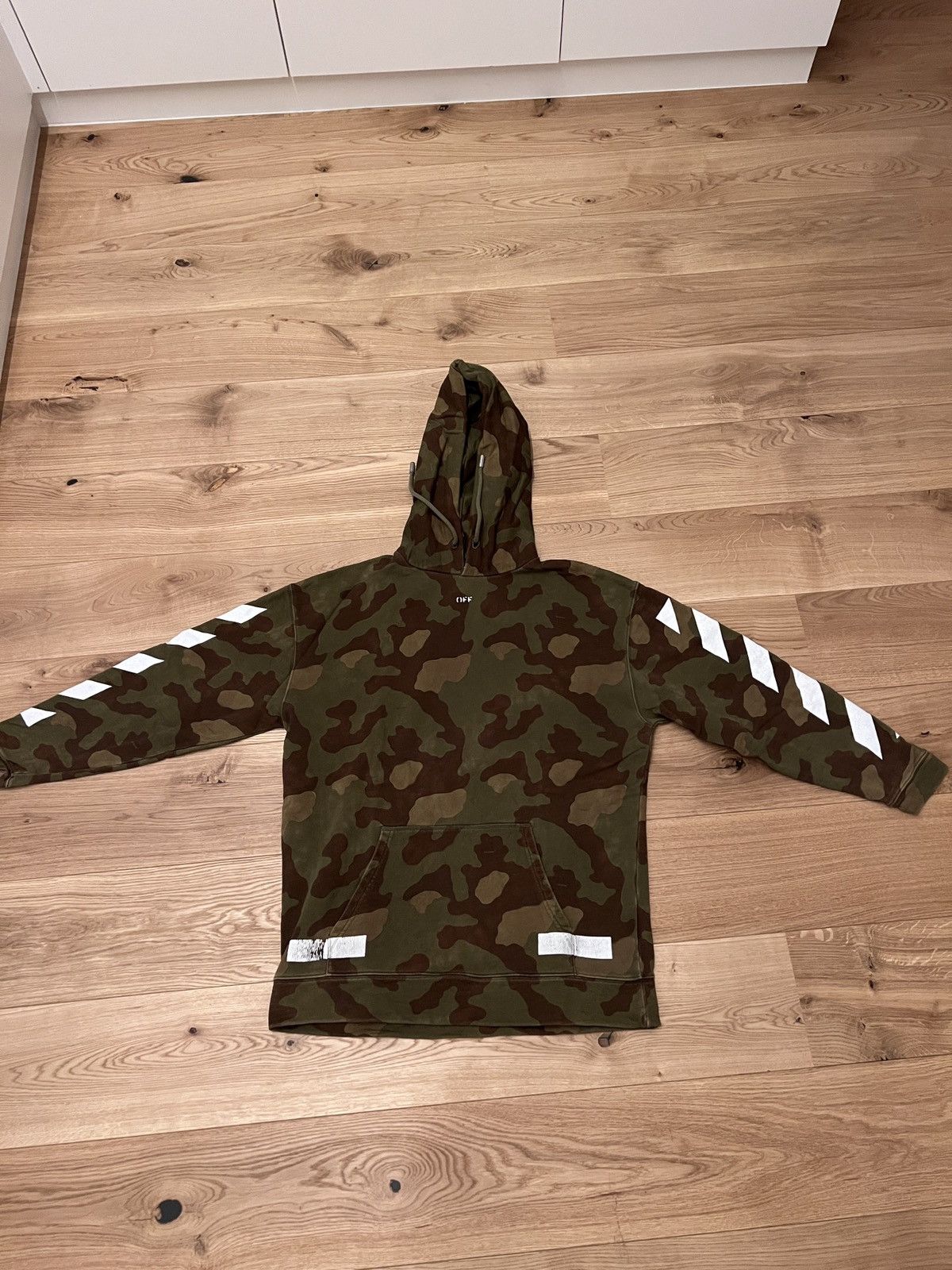 Off white camo hoodie best sale