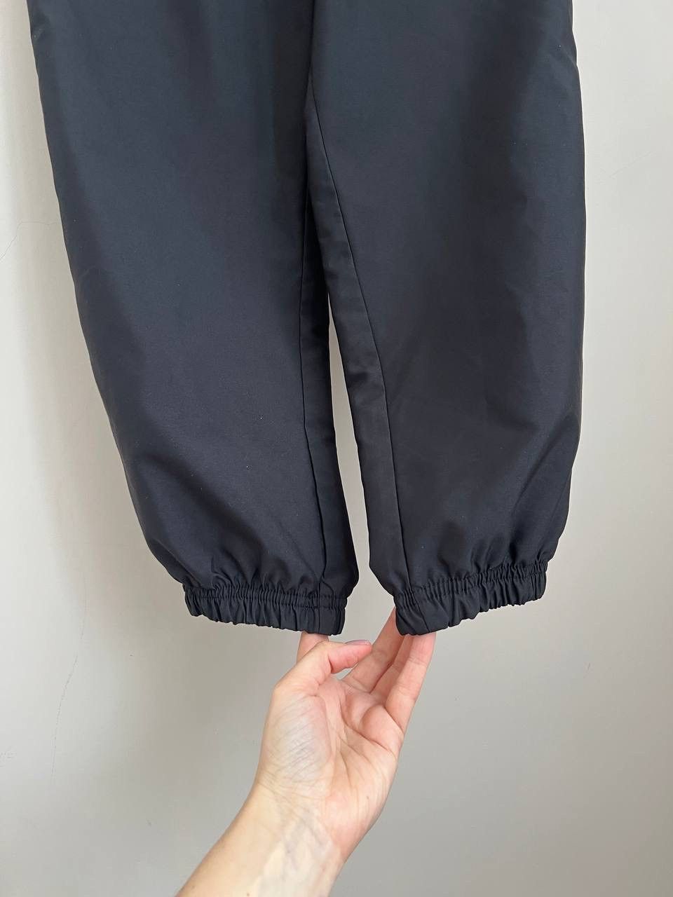 Nike Nike men's cargo pants size M Size US 32 / EU 48 - 5 Thumbnail