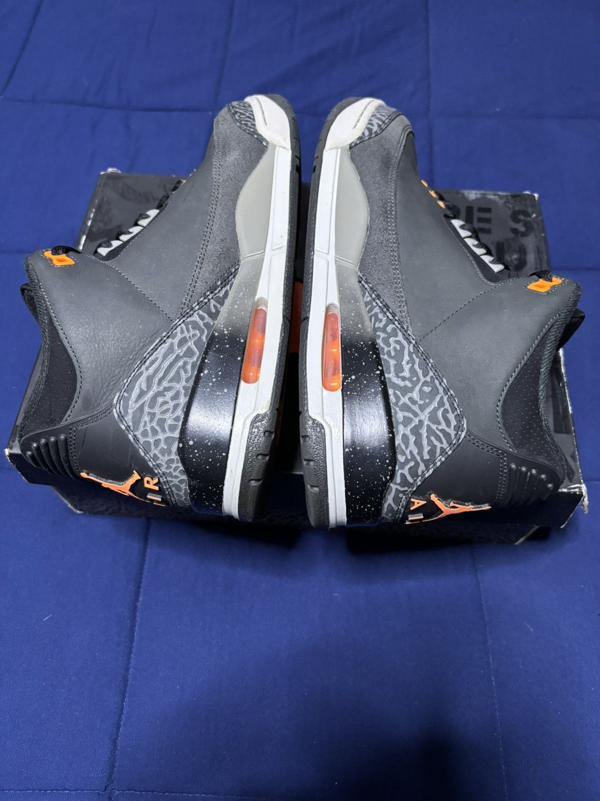Jordan Brand Jordan 3 Retro Fear 2023 Size 12 Size US 12 / EU 45 - 2 Thumbnail