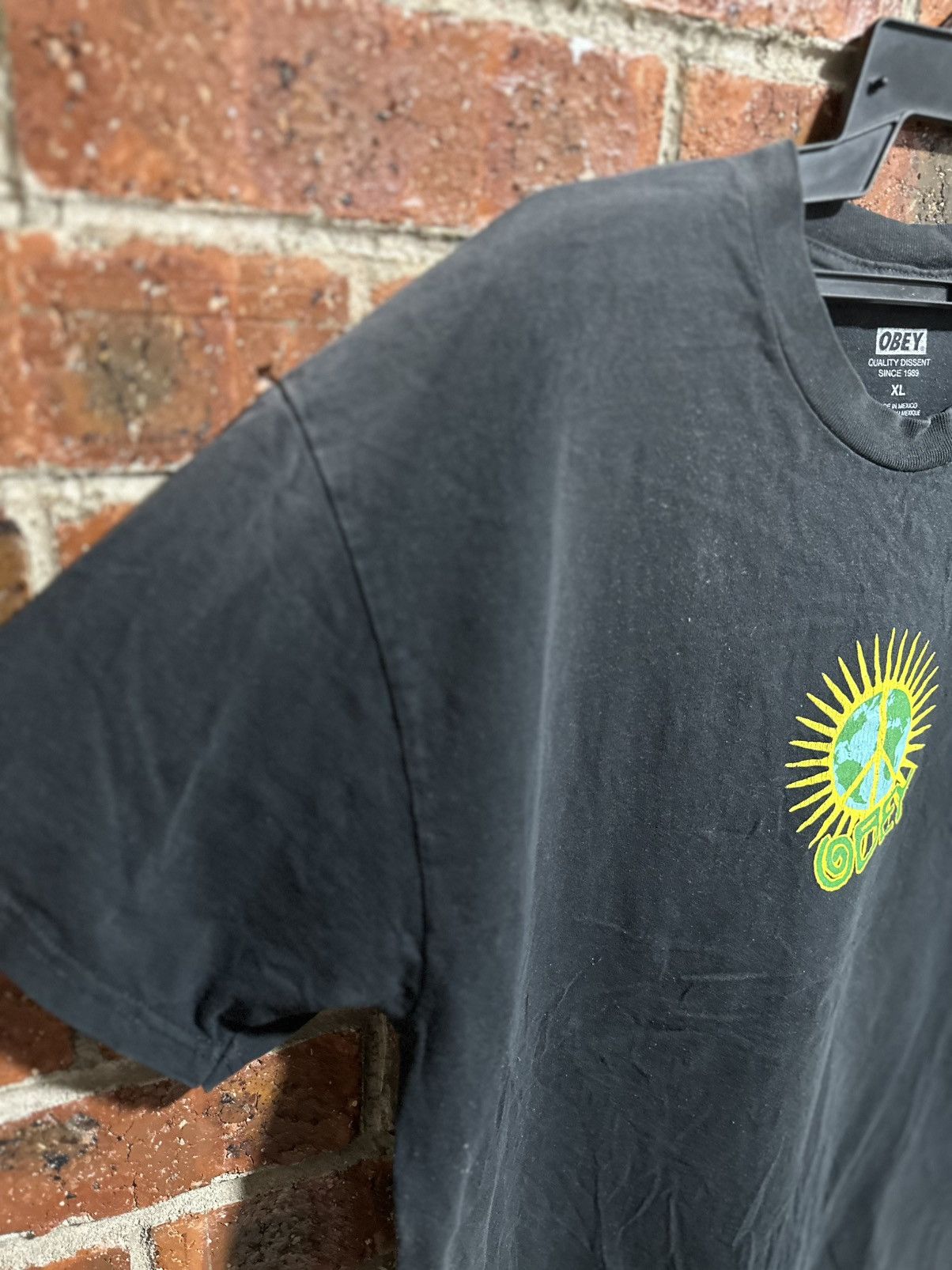 Obey Vintage Obey World Paz Classic Faded Tee Size US XL / EU 56 / 4 - 10 Thumbnail