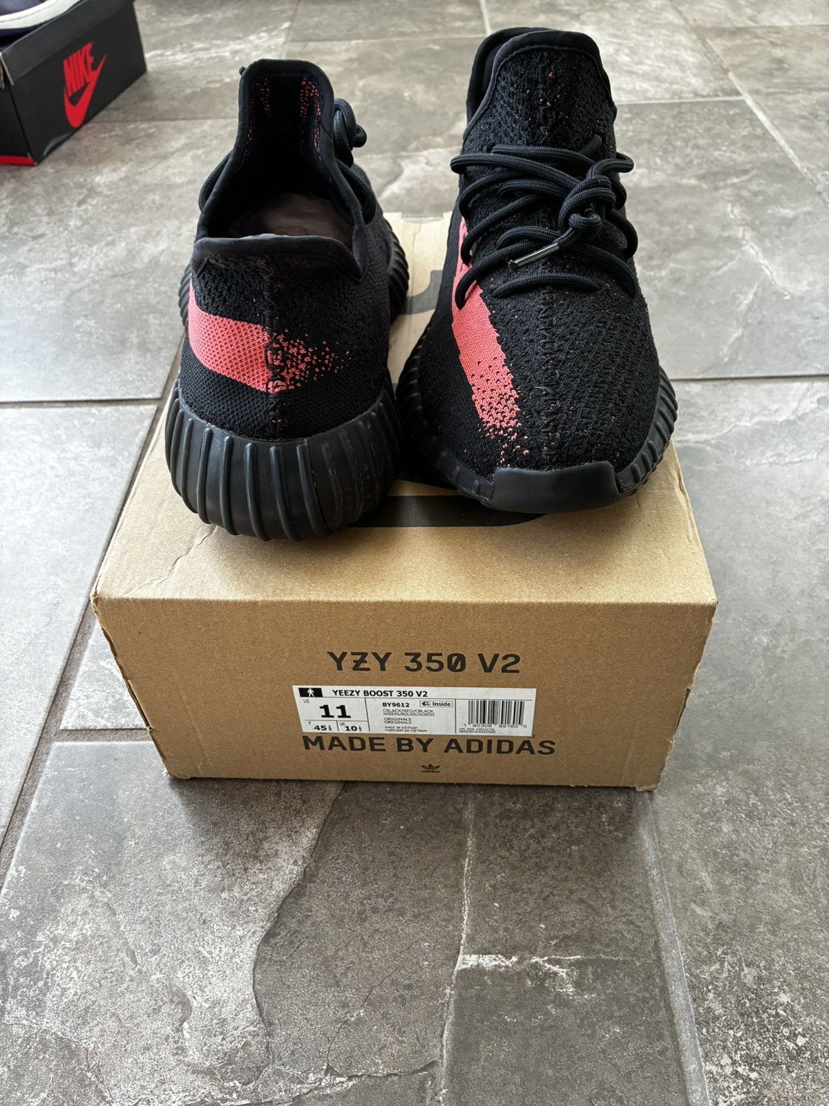 Adidas Adidas YEEZY 350 V2 Red Stripe Size US 11 / EU 44 - 1 Thumbnail