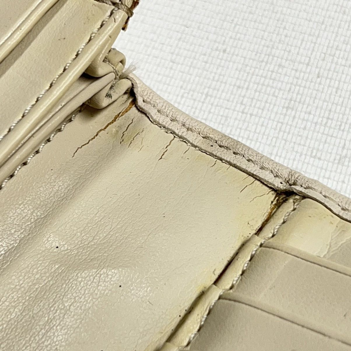 Coach × Vintage Coach Ashley Wallet Ivory Lace Leather Slim Envelope Fold Size ONE SIZE - 19 Thumbnail