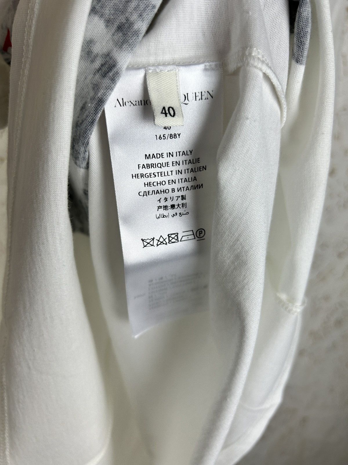 Alexander McQueen NWT Alexander McQueen MCQ Waterfall Print T-Shirt 40 Size S / US 4 / IT 40 - 7 Thumbnail
