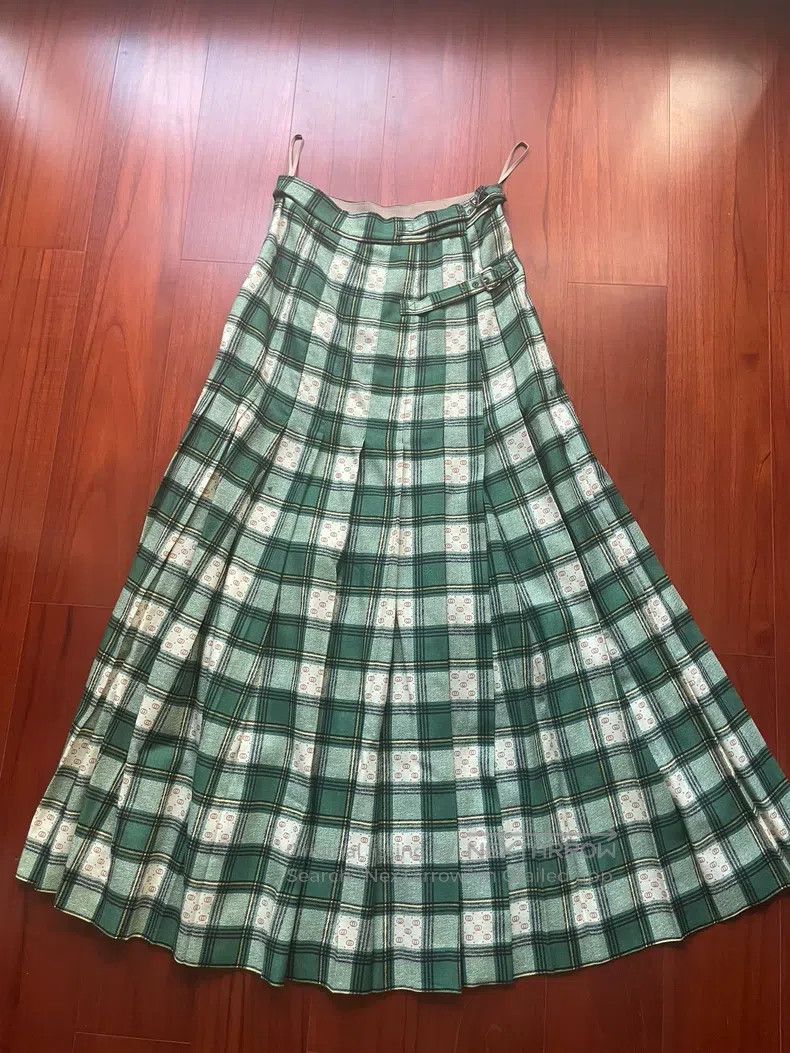 Gucci Gucci Wrap-around skirt Size 24" / US 00 / IT 34 - 1 Thumbnail