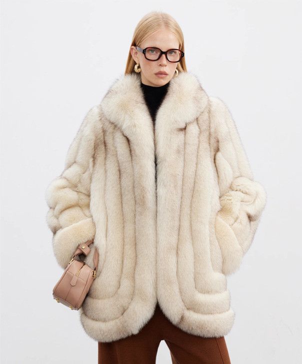 Other Women’s Ivory Dream Fox Fur Coat Size L / US 10 / IT 46 - 1 Thumbnail