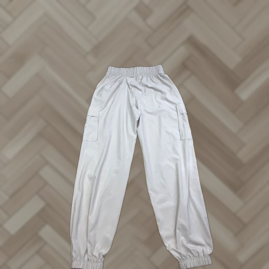 Vuori Womens XS Jogger Pant - Beige - Cargo Activewear Athleisure - Pockets Stretch - Light Casual