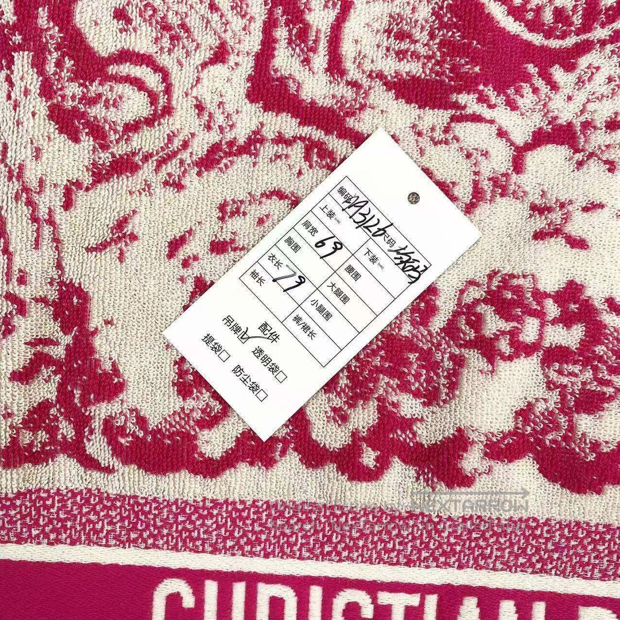 Dior Dior Pink zoo print cape| Size ONE SIZE - 7 Thumbnail