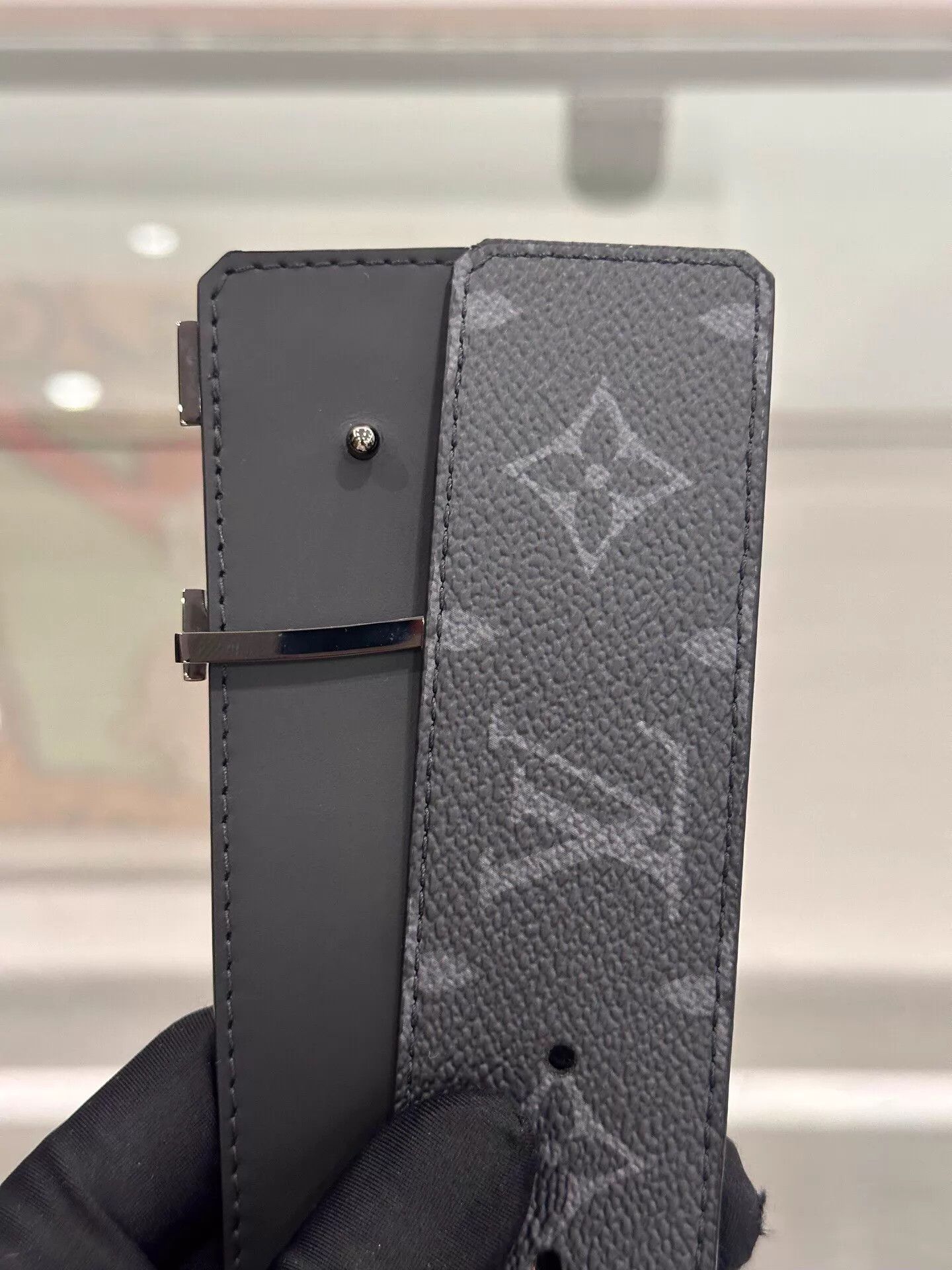 Louis Vuitton Louis Vuitton Black Monogram 4cm Belt Silver Buckle Size 90 Size ONE SIZE - 5 Thumbnail