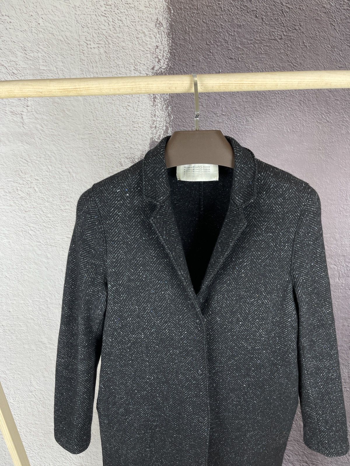 Harris Wharf London Harris Wharf London black dot wool coat single breasted Size M / US 6-8 / IT 42-44 - 5 Thumbnail