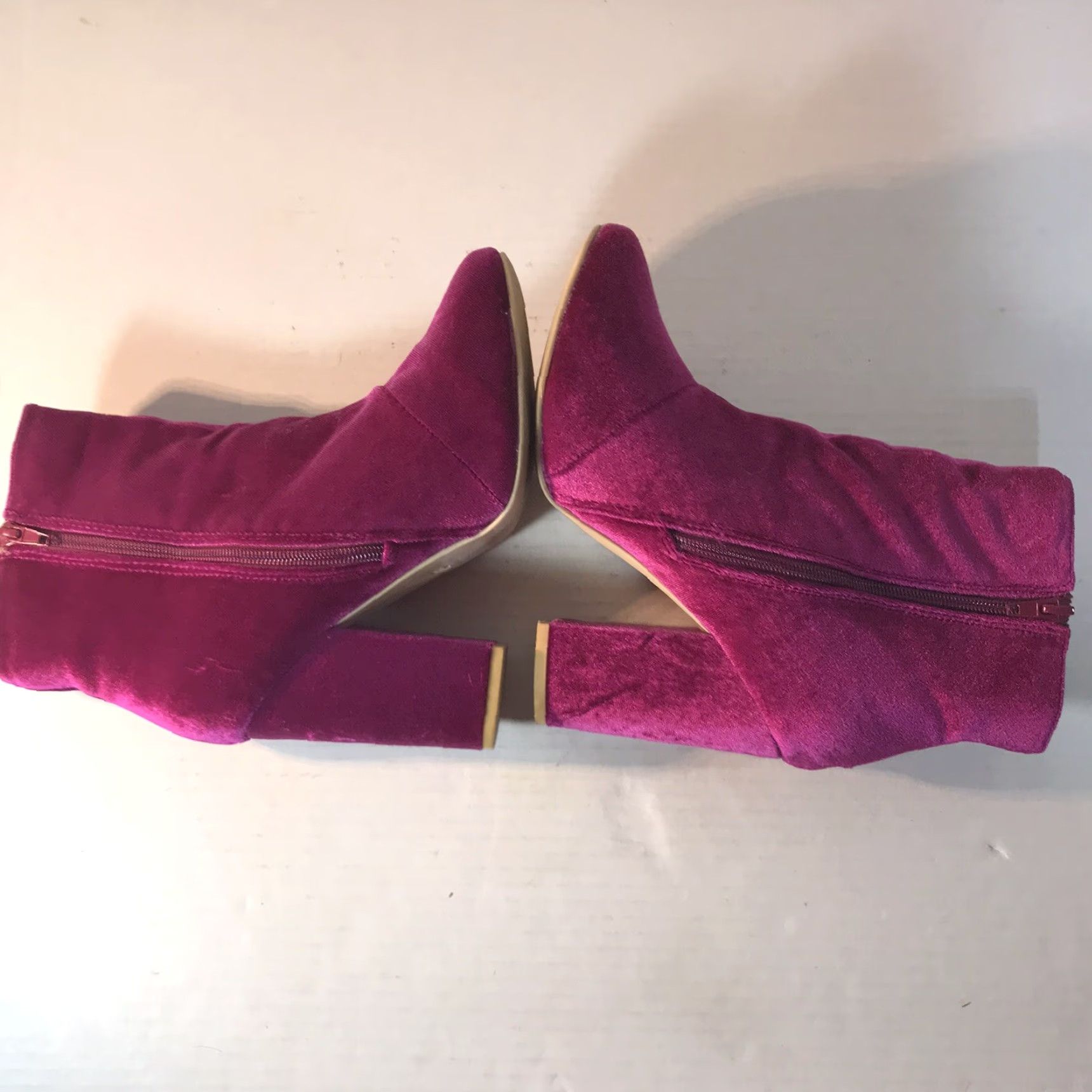 Vintage VINTAGE JustFab Women's Booties Chunky 4in Side Zip Ankle Boots Fall Winter Pink 90s Bohemian Zipper Heel Size US 7 / IT 37 - 3 Thumbnail