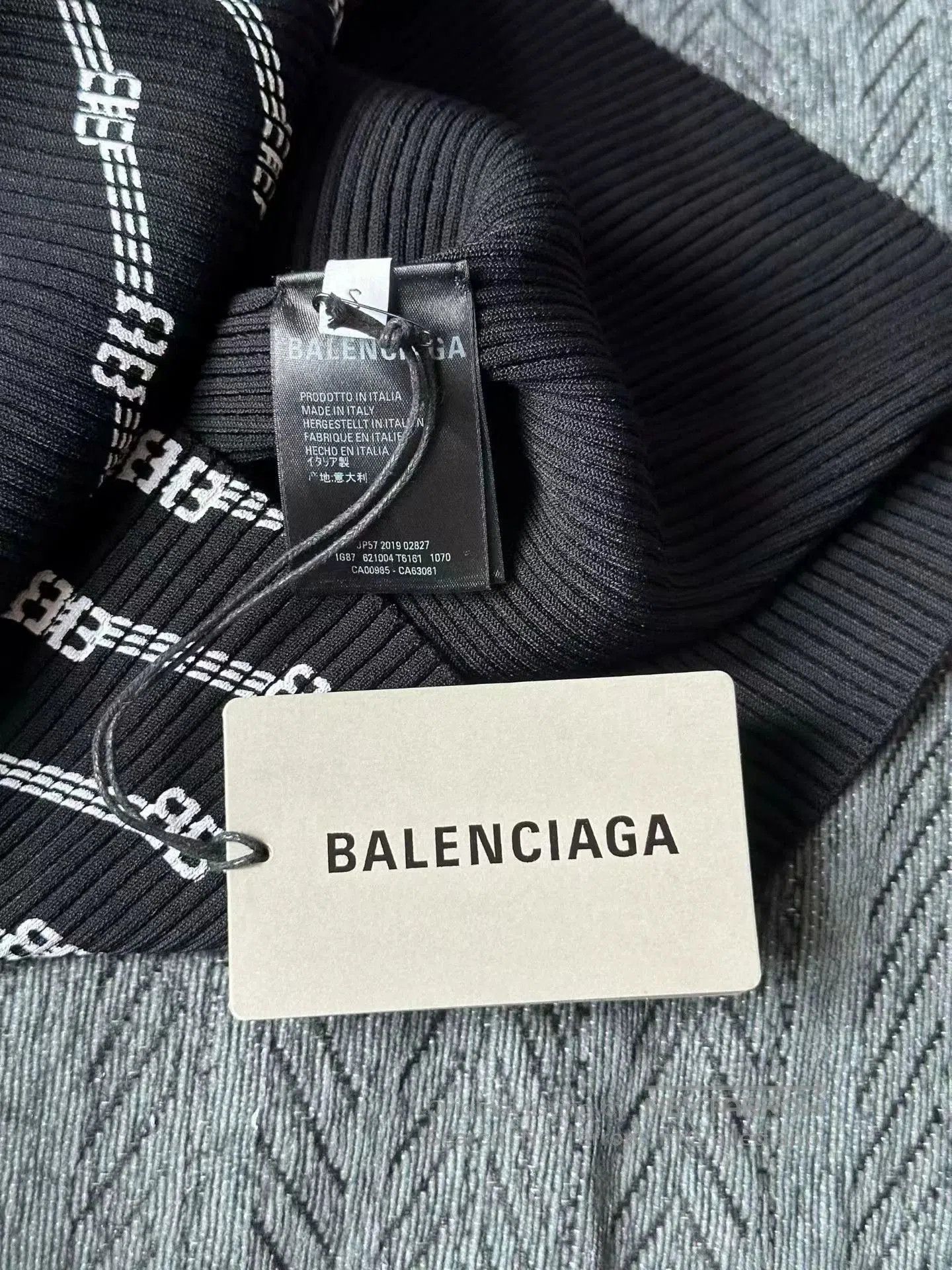 Balenciaga Balenciaga Bullet Comment Knit Sweater. Size US S / EU 44-46 / 1 - 4 Thumbnail