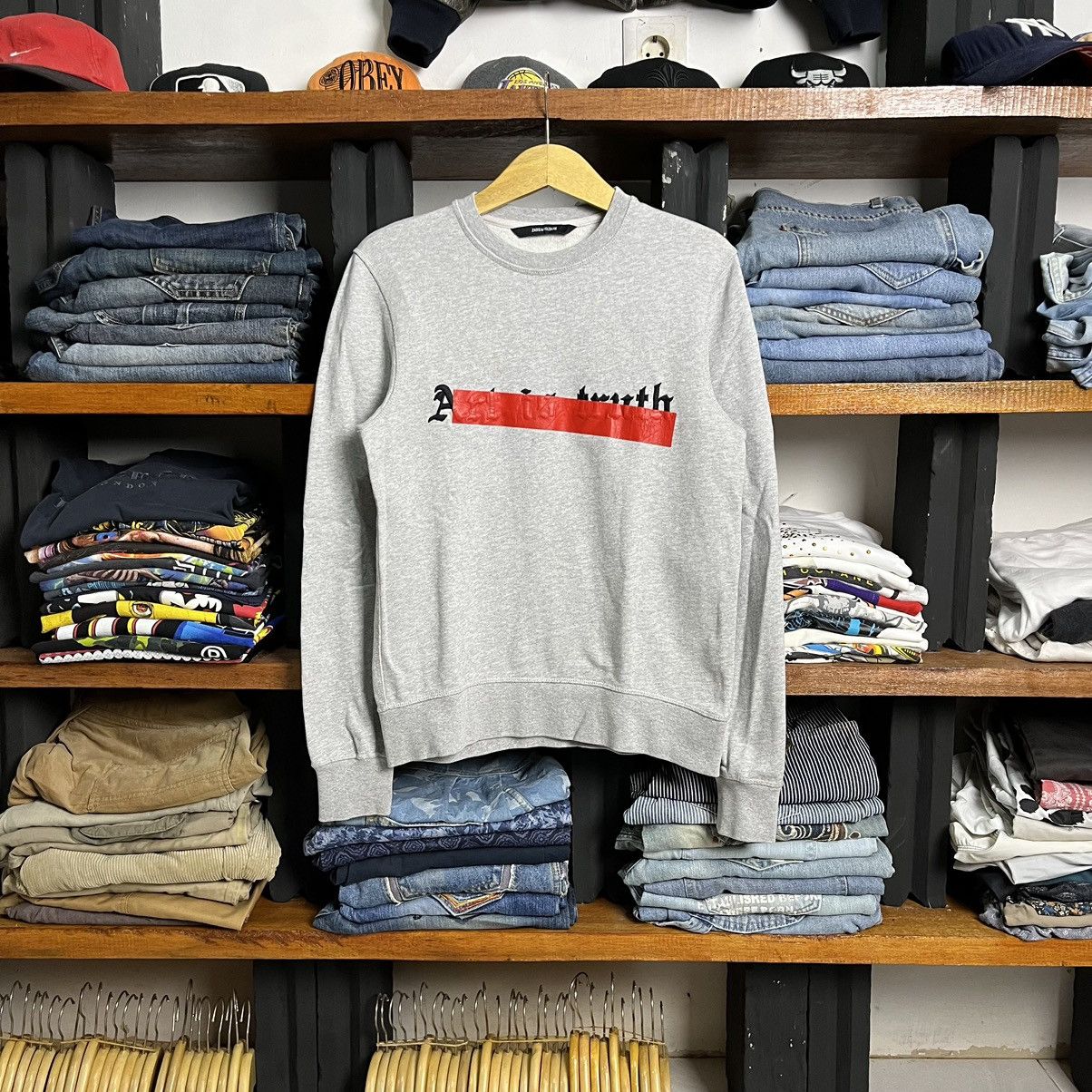 Zadig & Voltaire Art is Truth Red Tape Zadig & Voltaire Sweater Size US XS / EU 42 / 0 - 2 Thumbnail